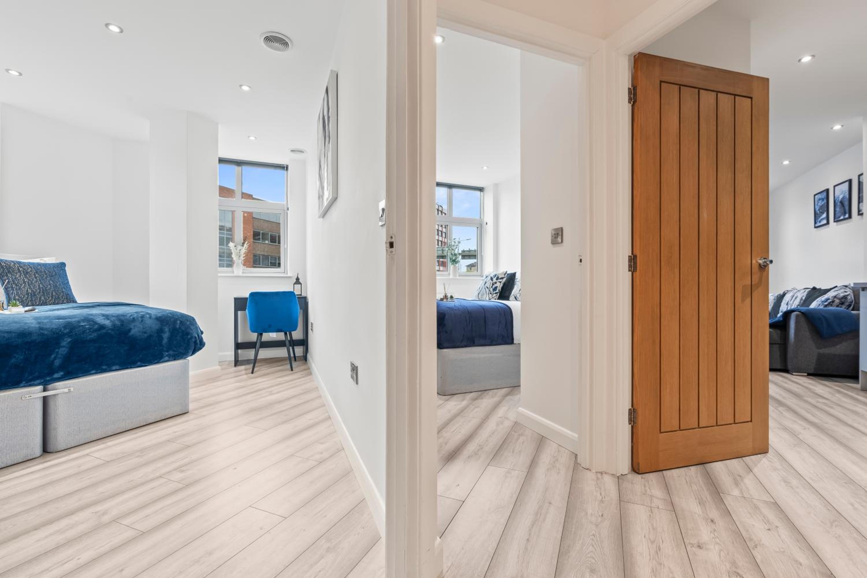 Azure Signature Suite, Leicester City Centre Apartment,Sofa Bed , Netflix, WiFi Parking