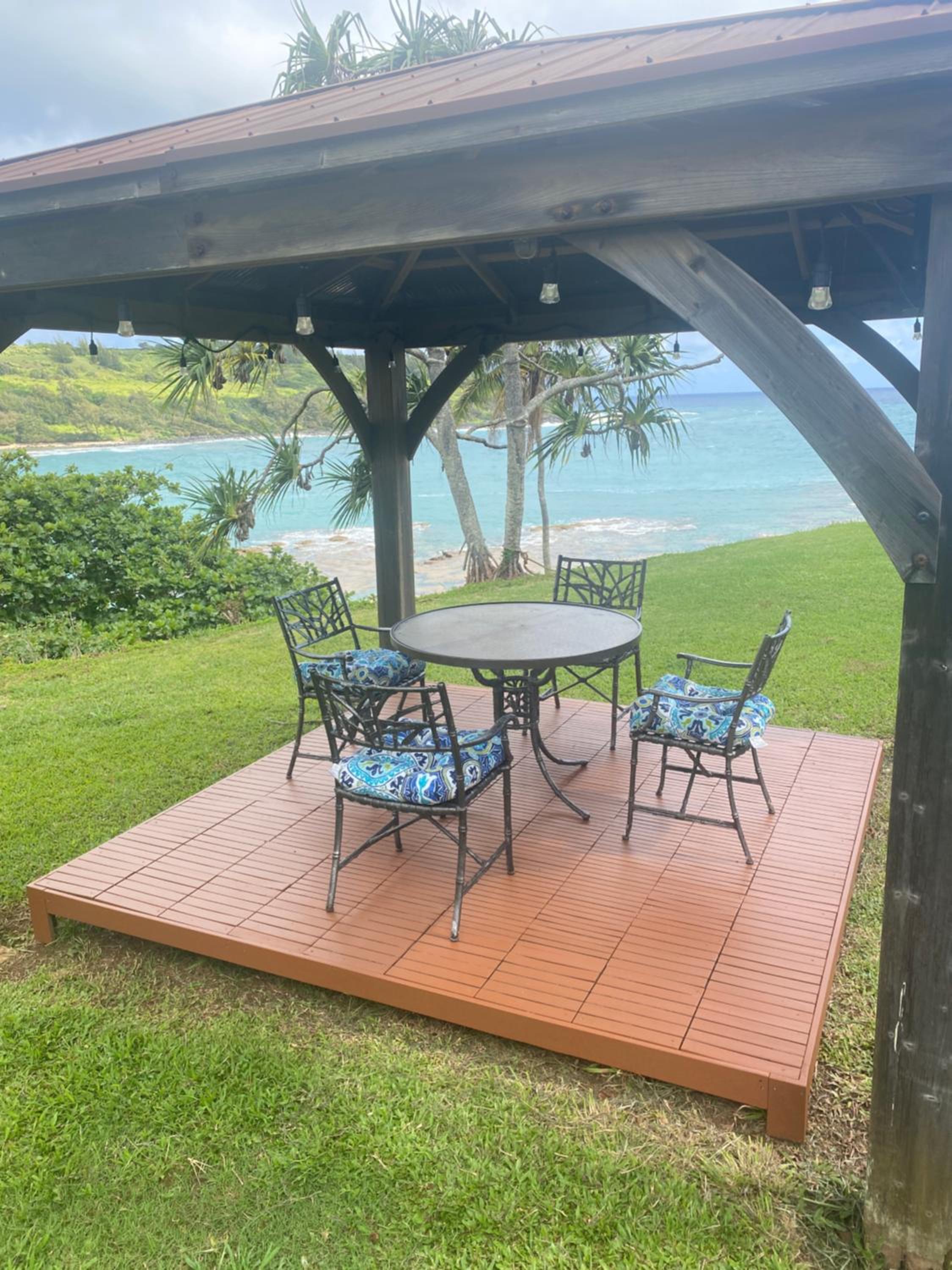 This is it! Dreamy Beach, Stunning Views, Awesome Location 10 guest limit