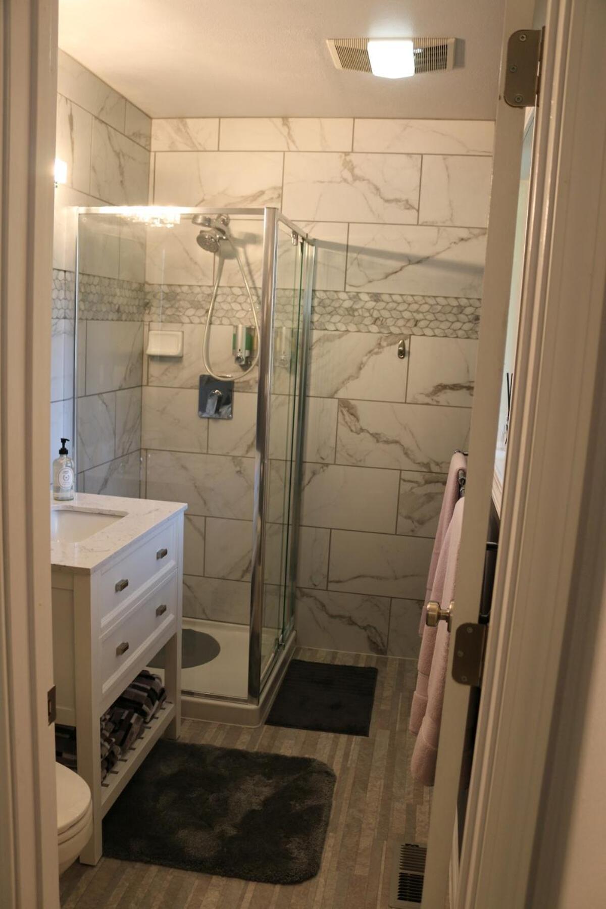 Modern Luxuries in a Quiet Convenient Location