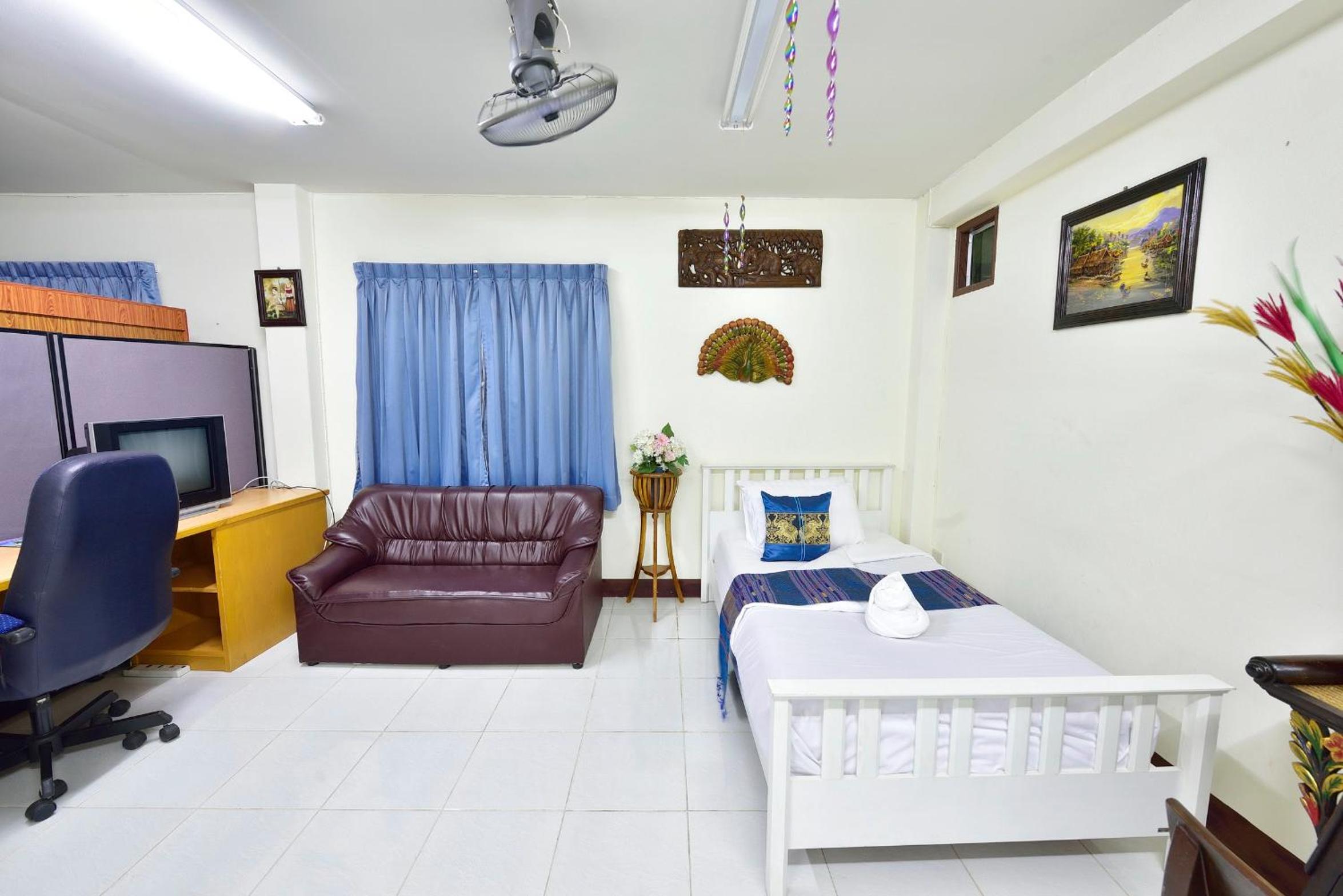 Saithong House