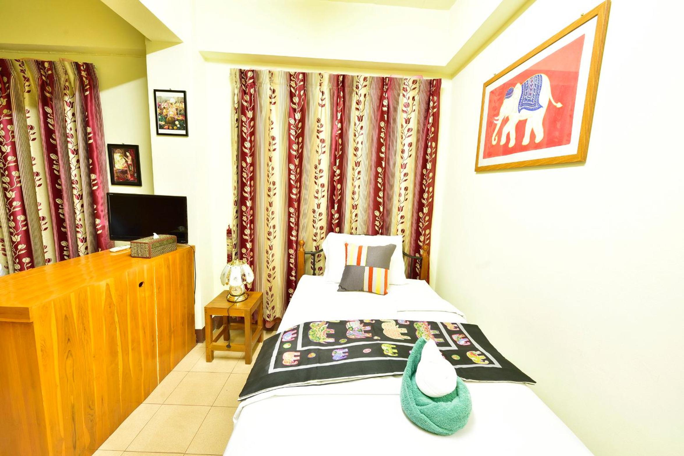 Saithong House