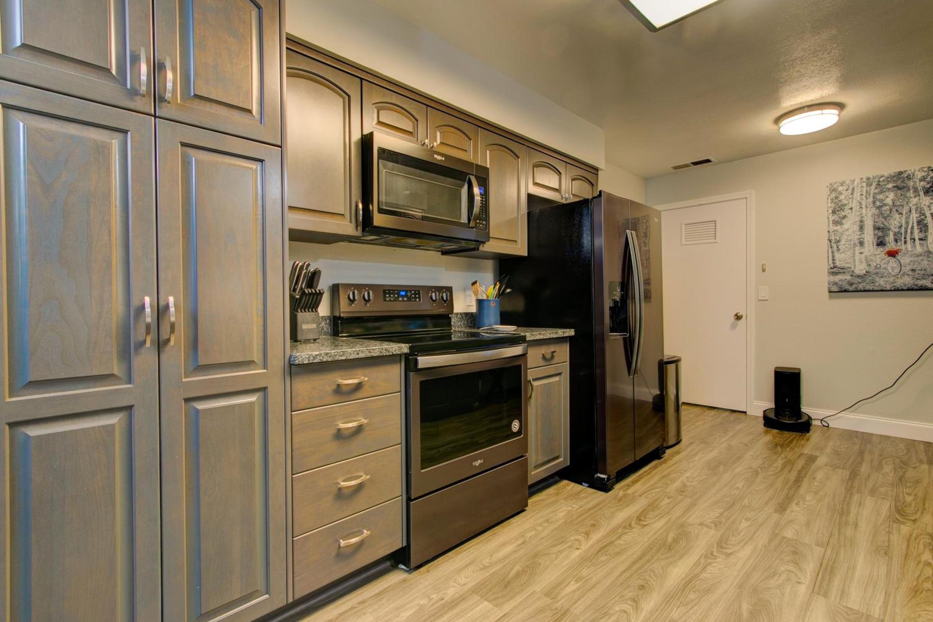 Modern Luxuries in a Quiet Convenient Location
