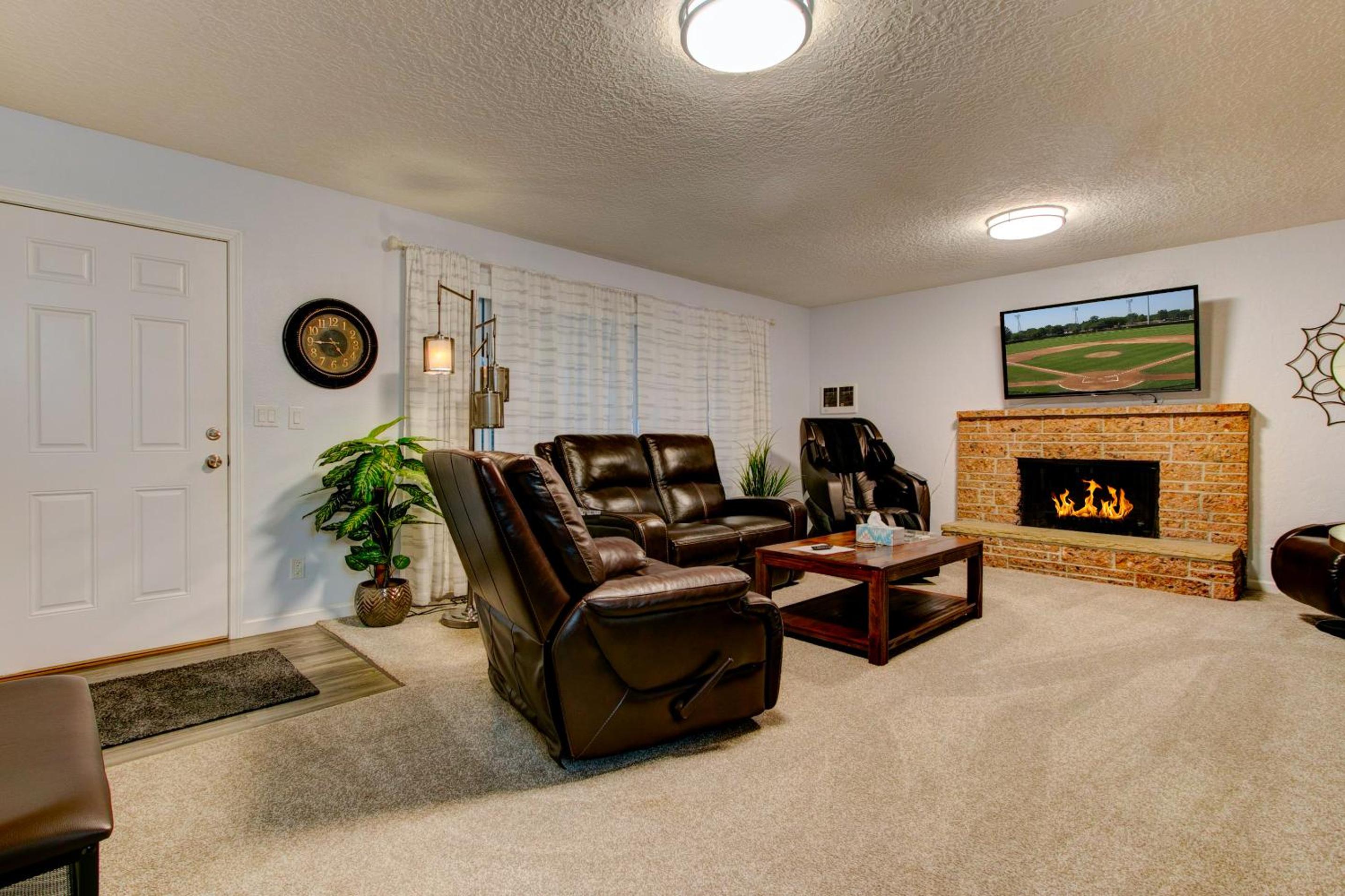 Modern Luxuries in a Quiet Convenient Location