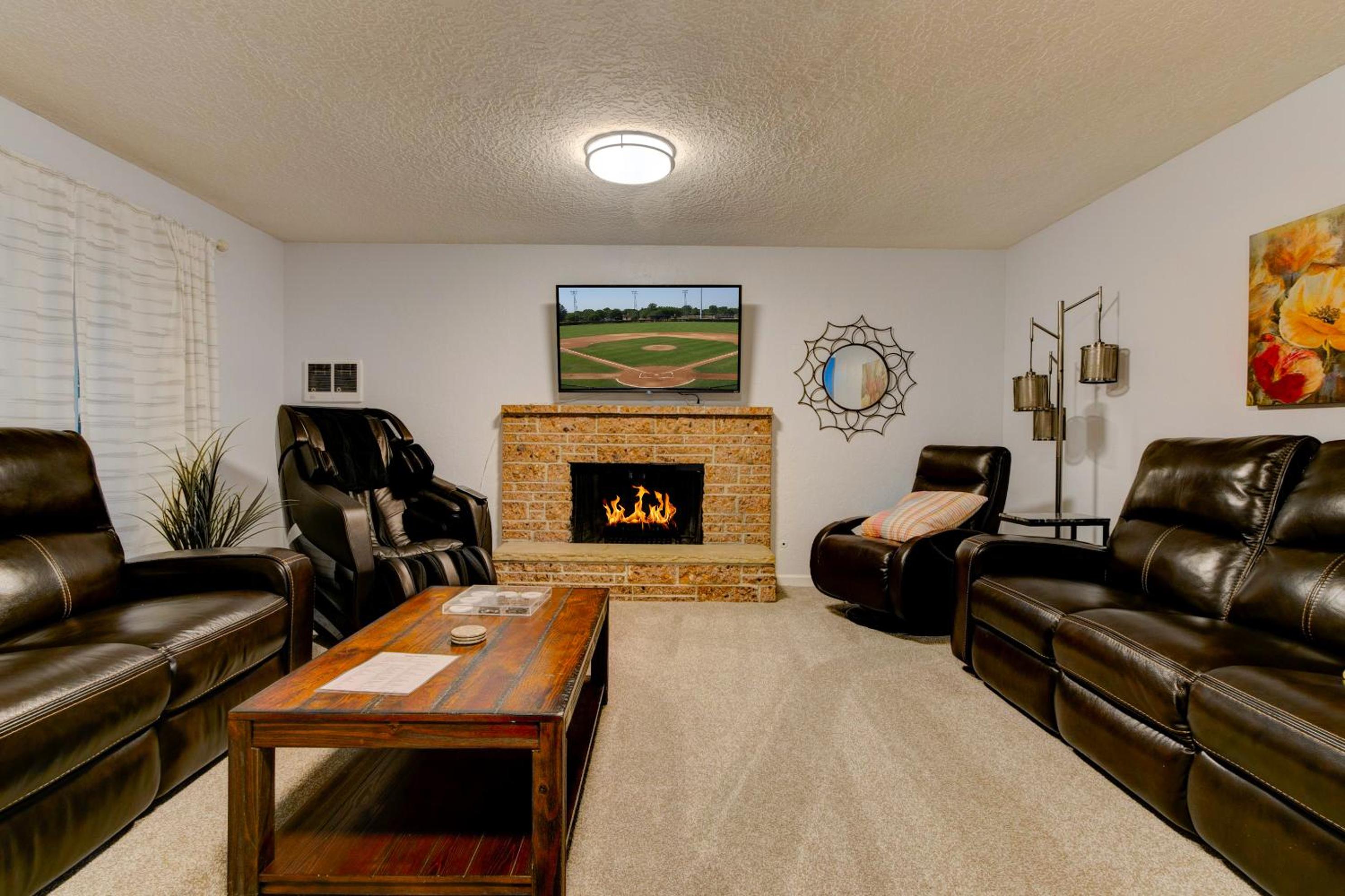 Modern Luxuries in a Quiet Convenient Location