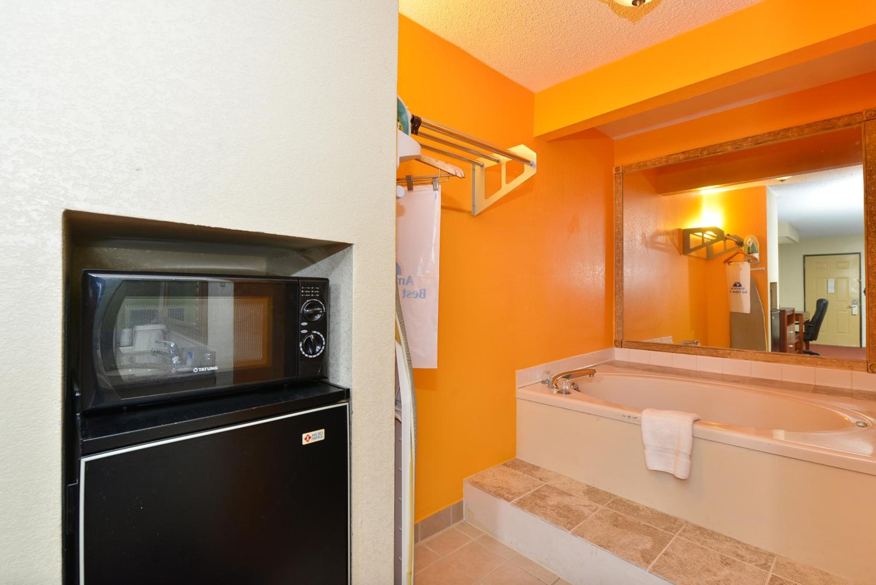 Americas Best Value Inn - Brookhaven - Property Image 21