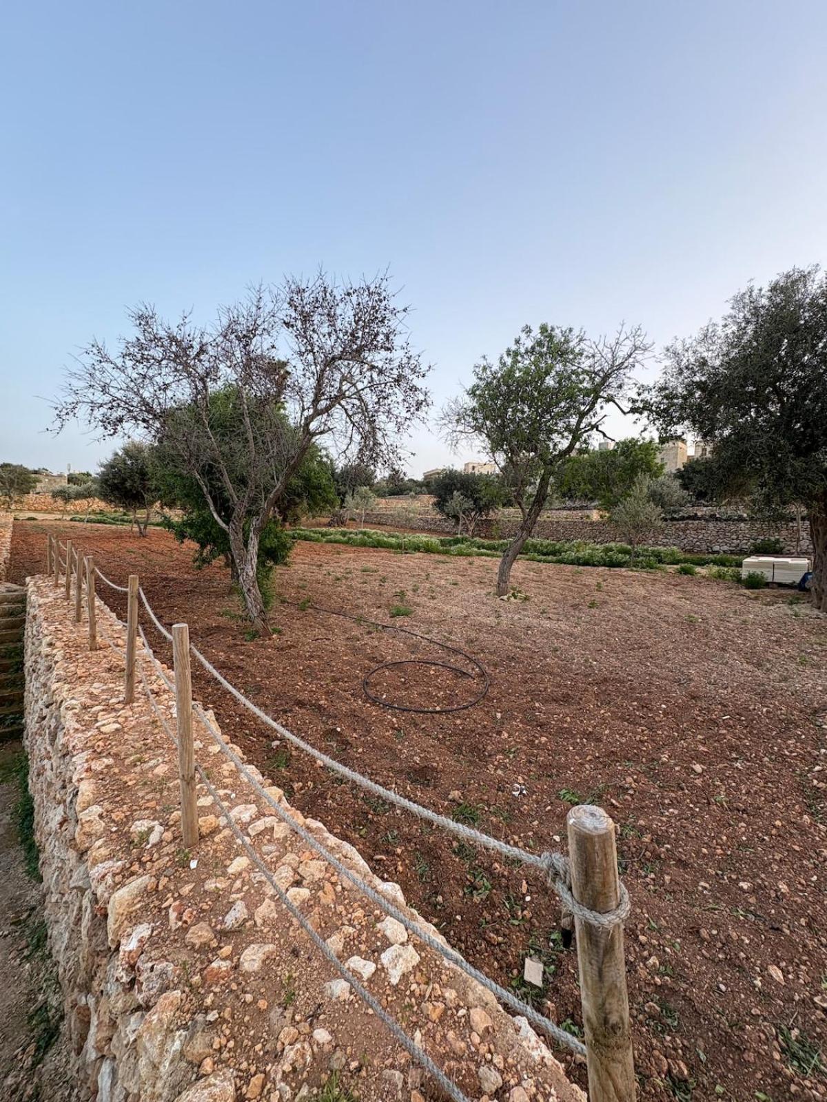Luxury 3 Bed Apartment with Large Outdoor Pools and Gardens
