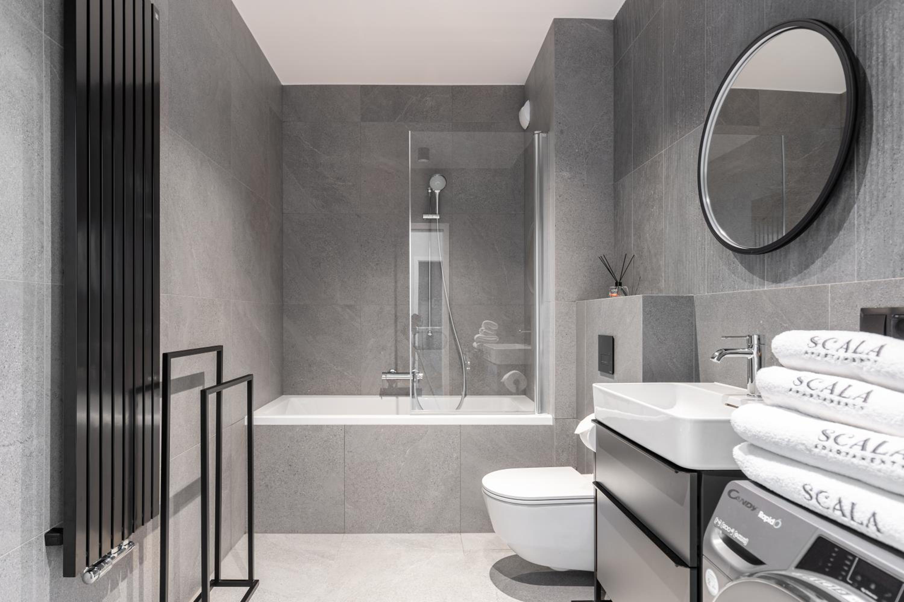 Scala City Center Apartments with Parking by Lion Apartments