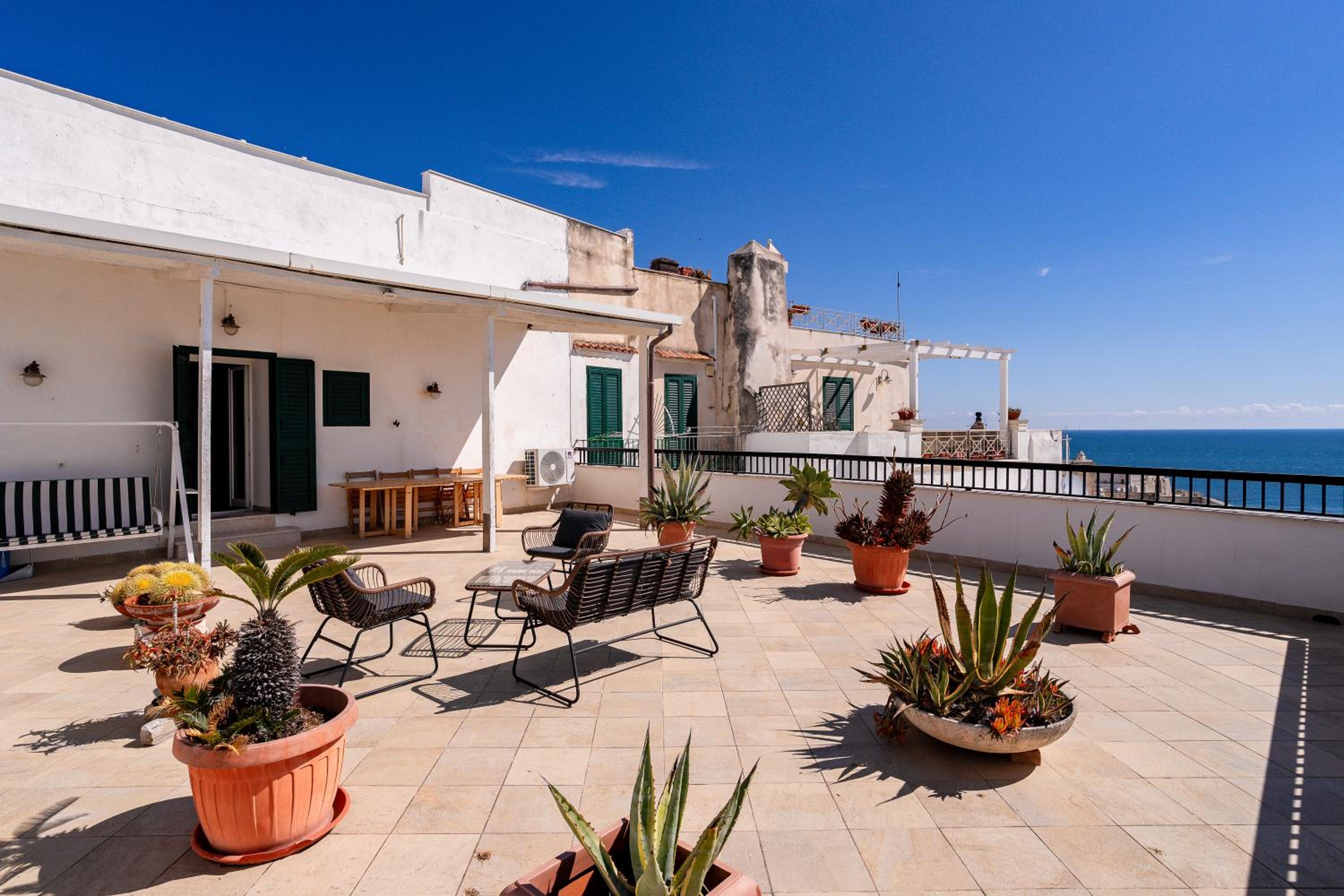 Casa sul Mare by Rentbeat