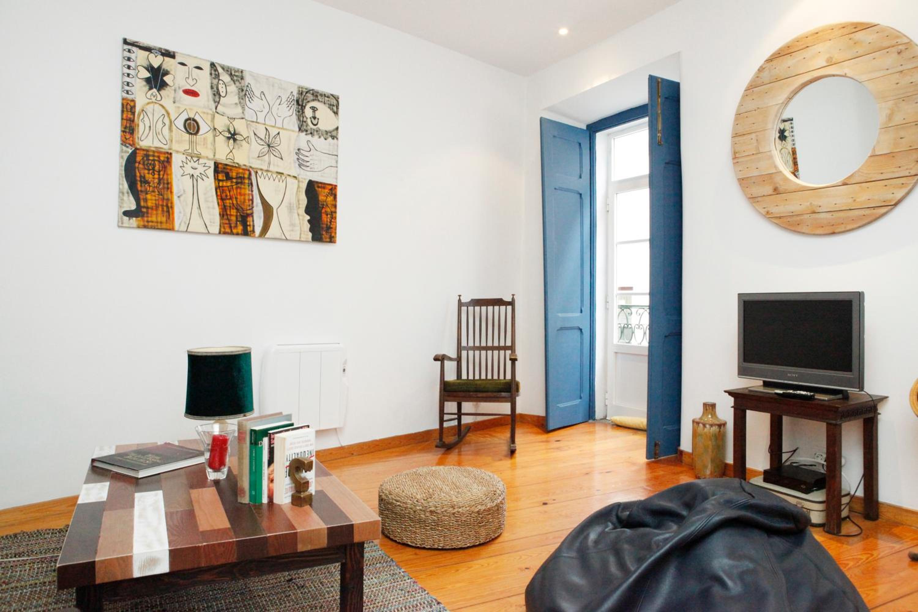 Magnificent Historical City Centre Apart with Terrace view 2
