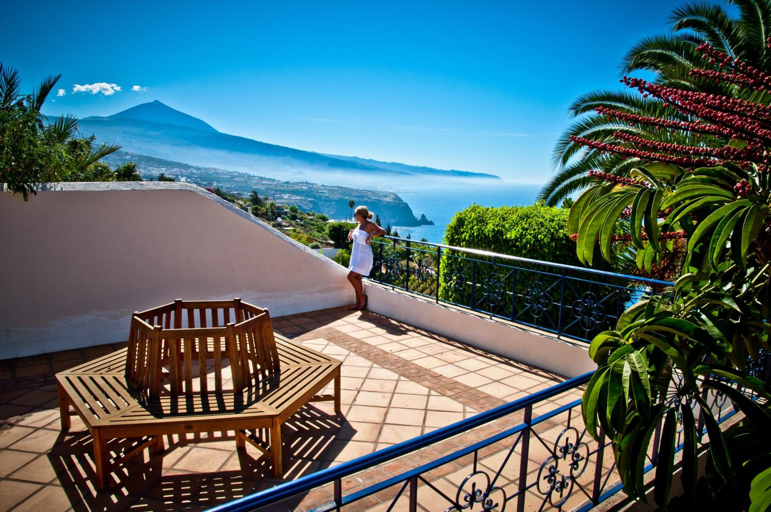 El Refugio Apartments & Villa
