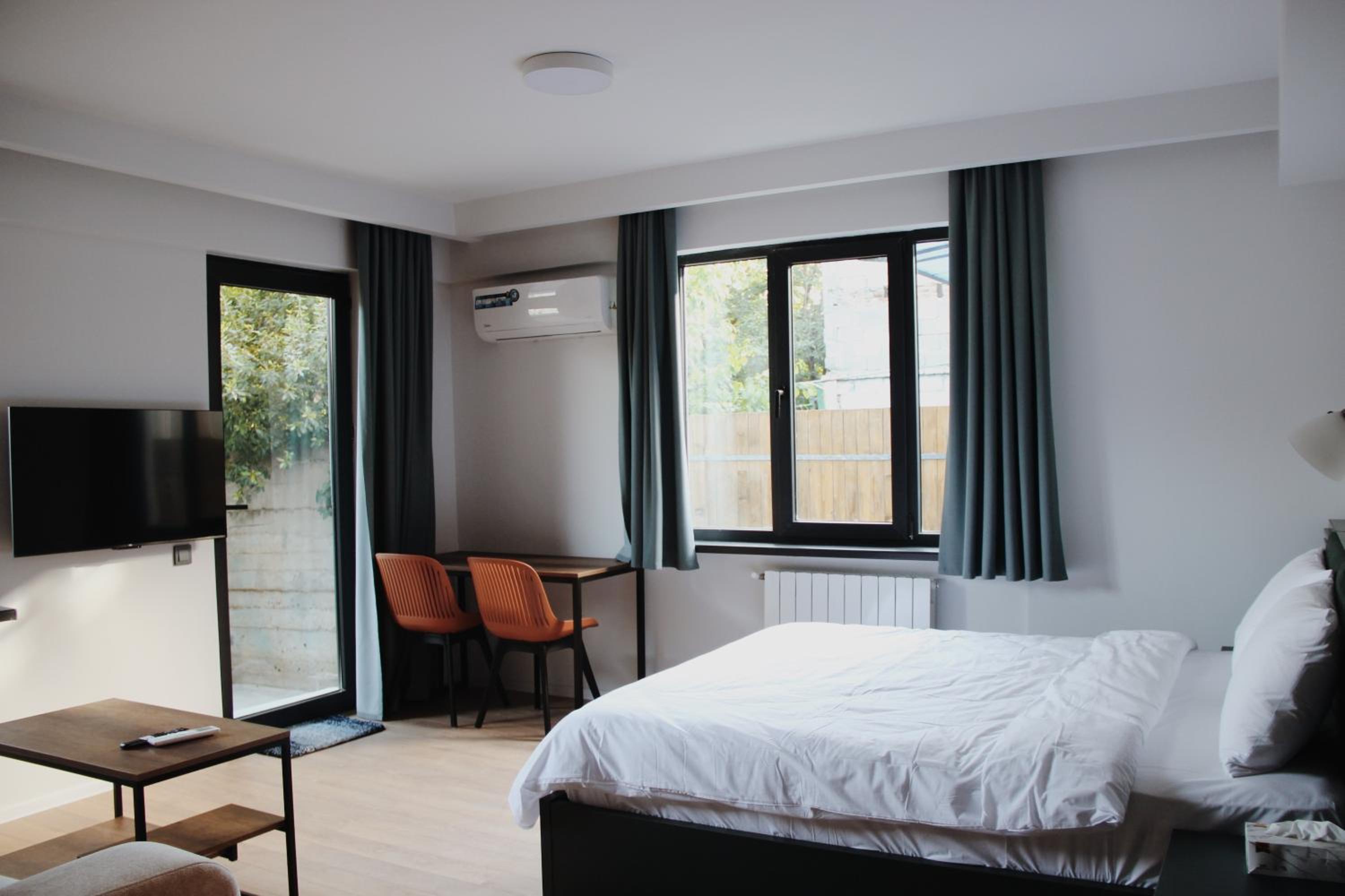 VGL Apartments