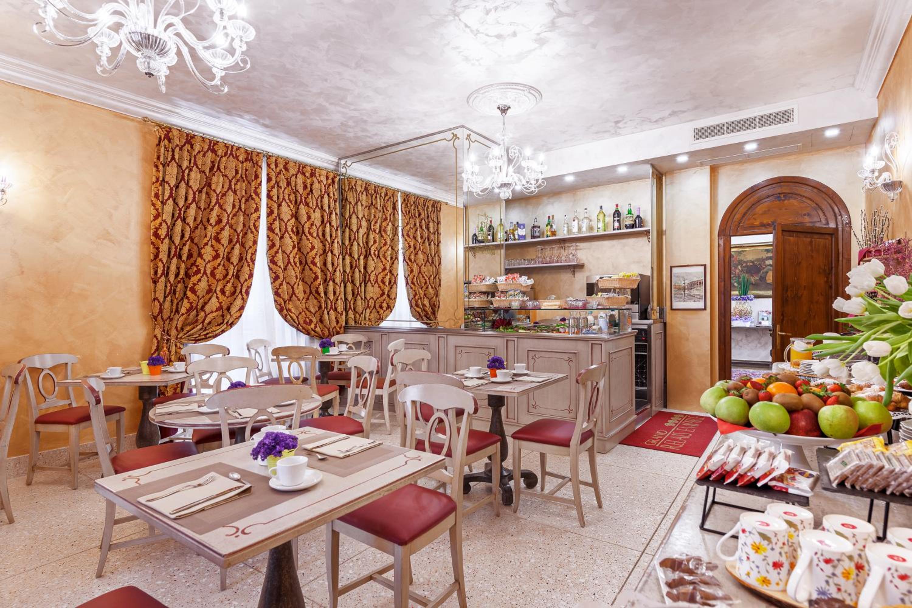Relais Empire