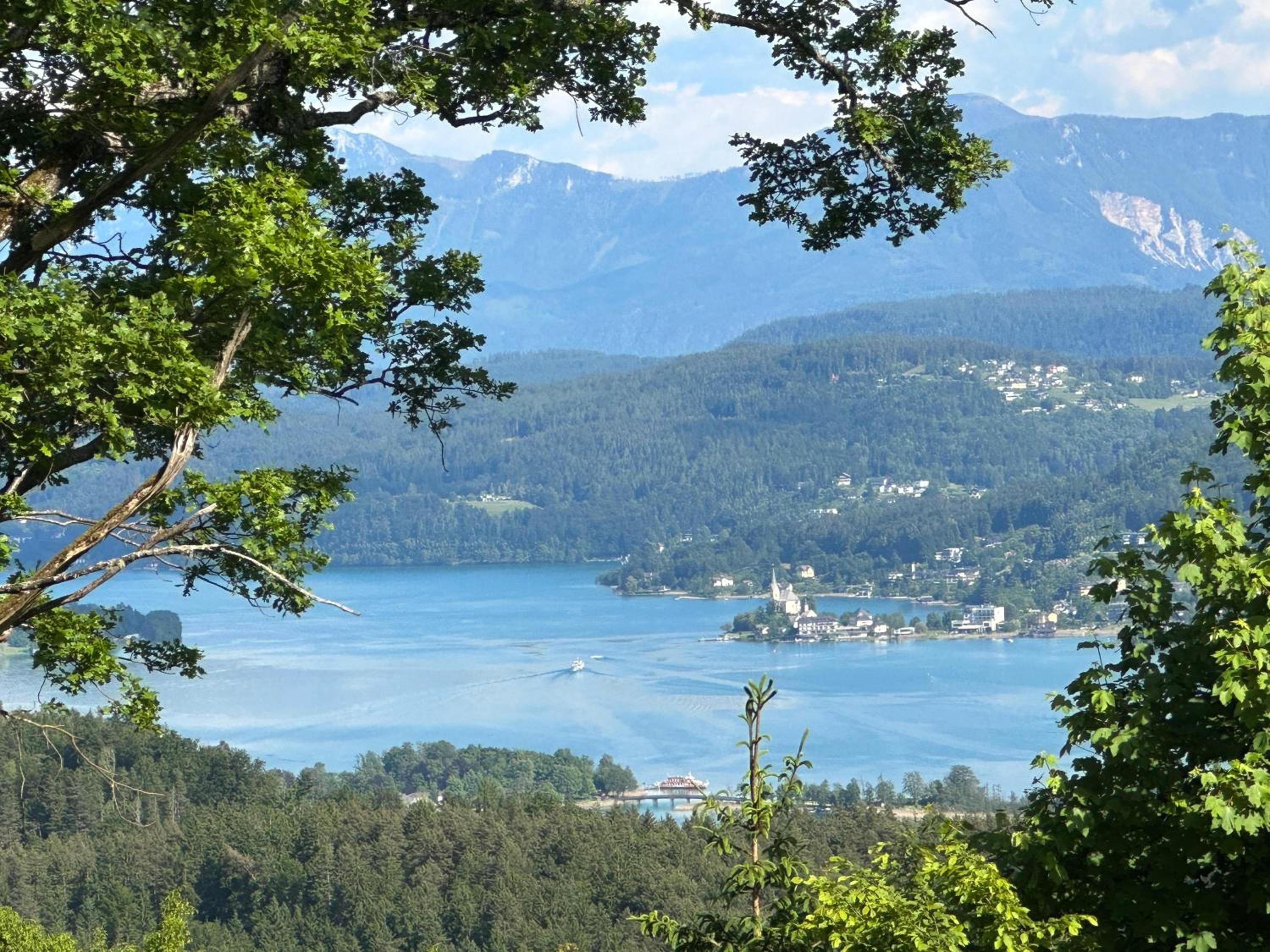 Villa Sara - Wörtherseeblick, Panoramaterrasse, Sauna