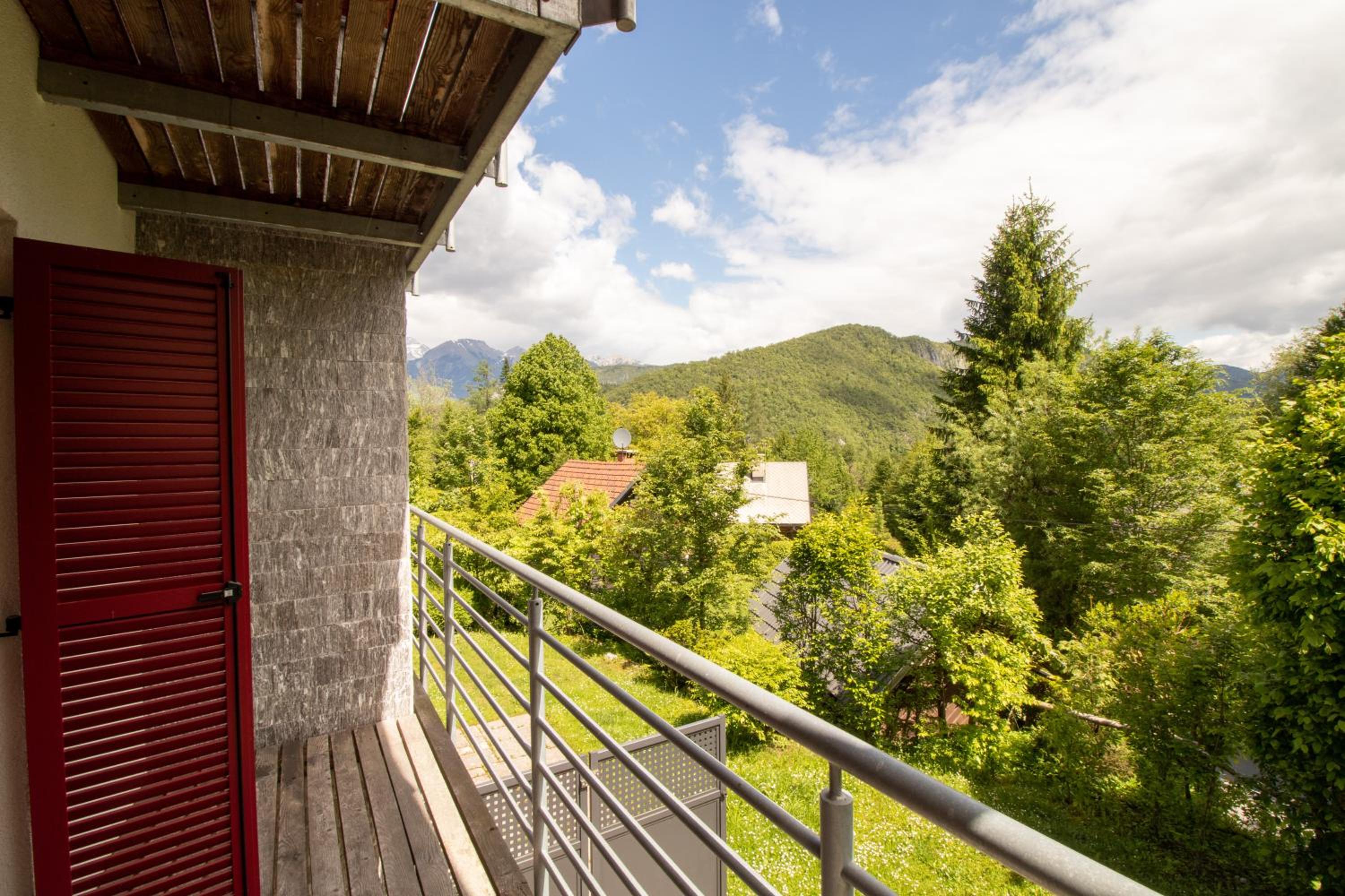 Bohinj Cozy Escape Holiday Home