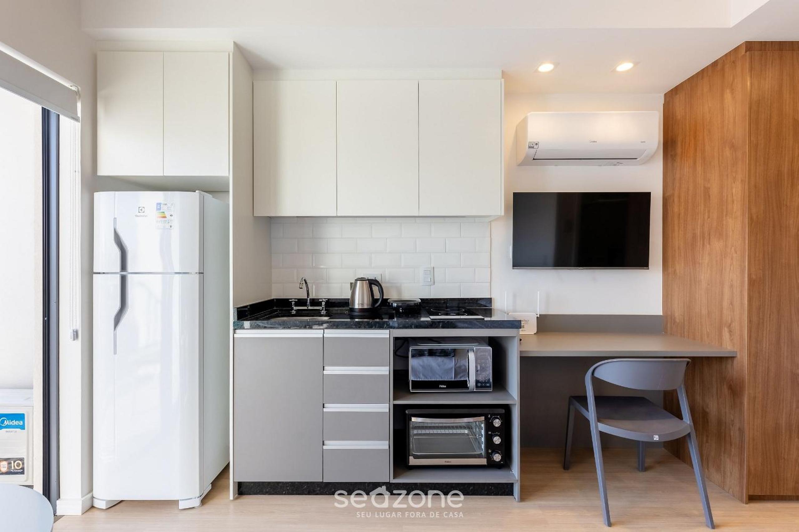 Fully equipped apartments just a few steps from the Botanical Garden in Curitiba - EBI