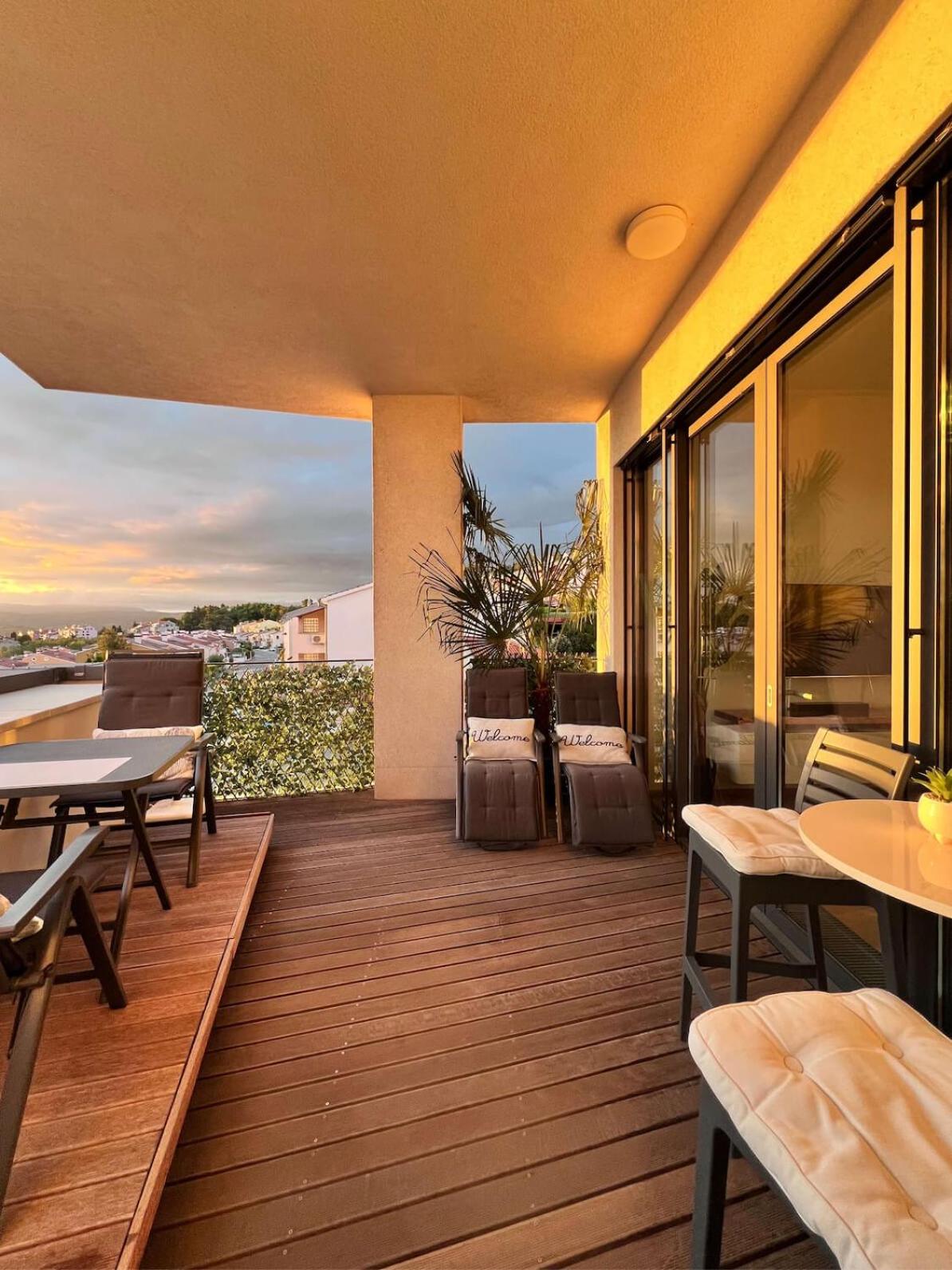 Lux -Luxury Sea and Mountains View Apartment-NEW