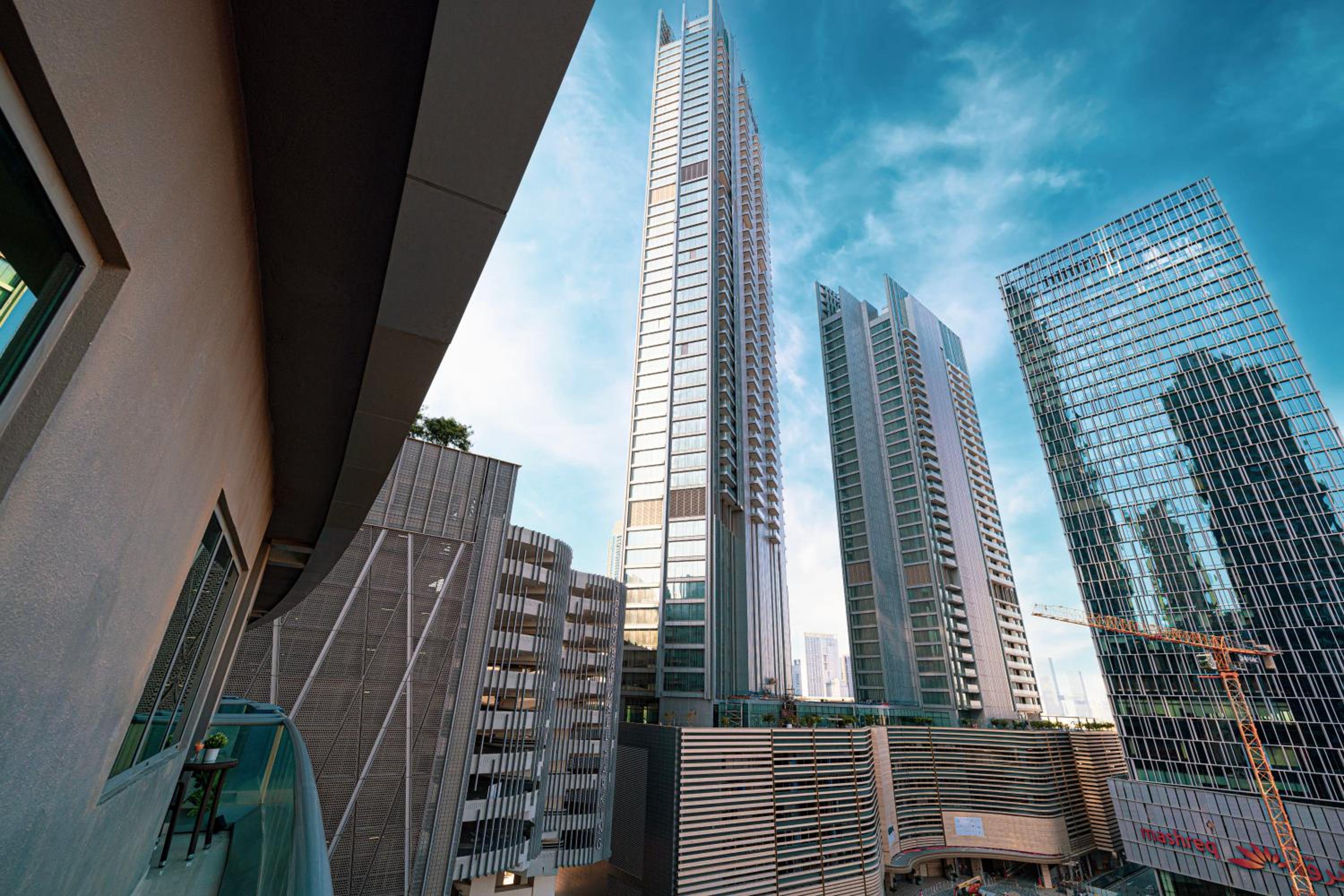 Damac Maison Mall Street! 2 Bedroom, 1-minute to Dubai Mall!