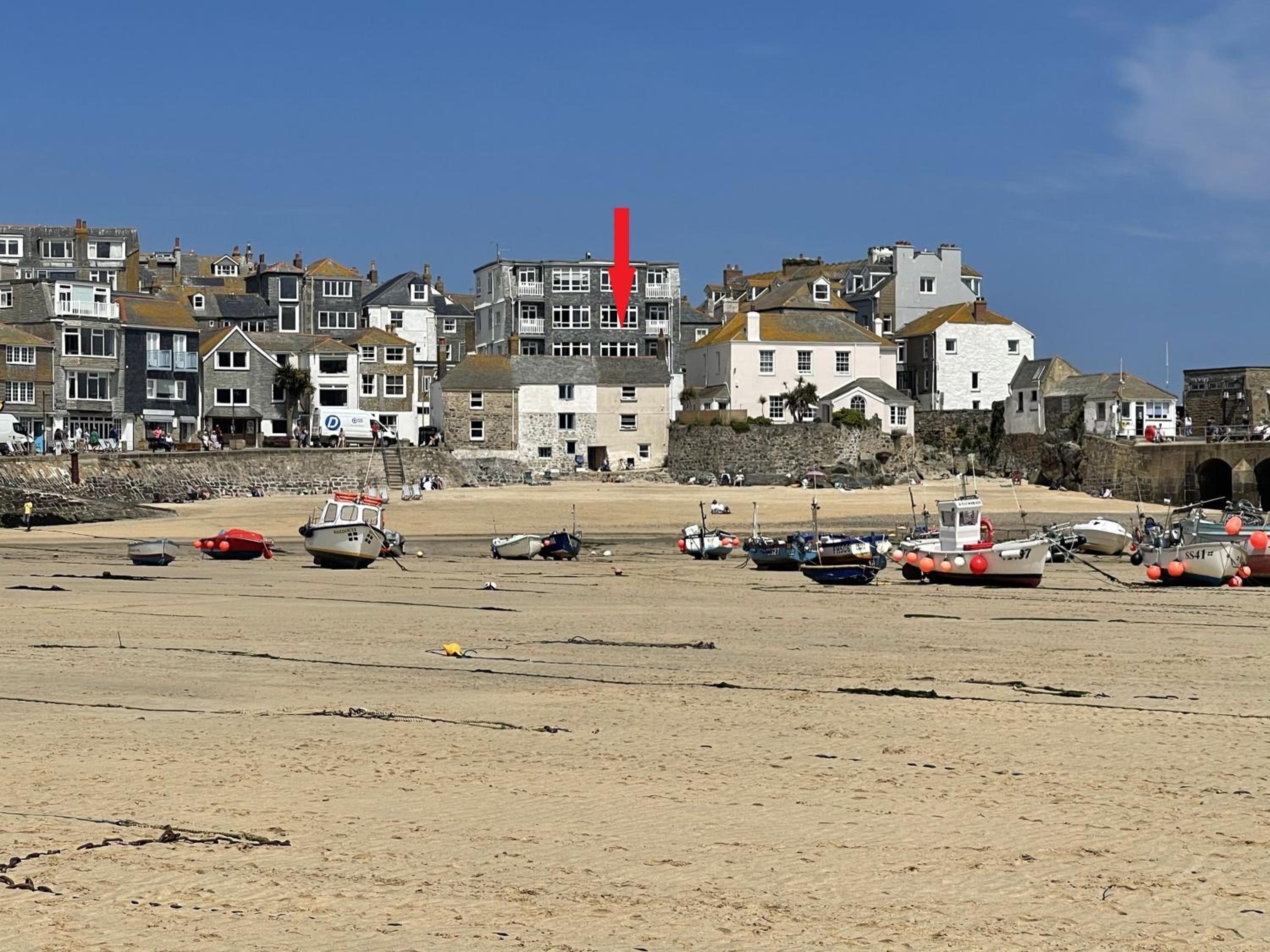 1 Sunnyside - views over the St Ives Harbour