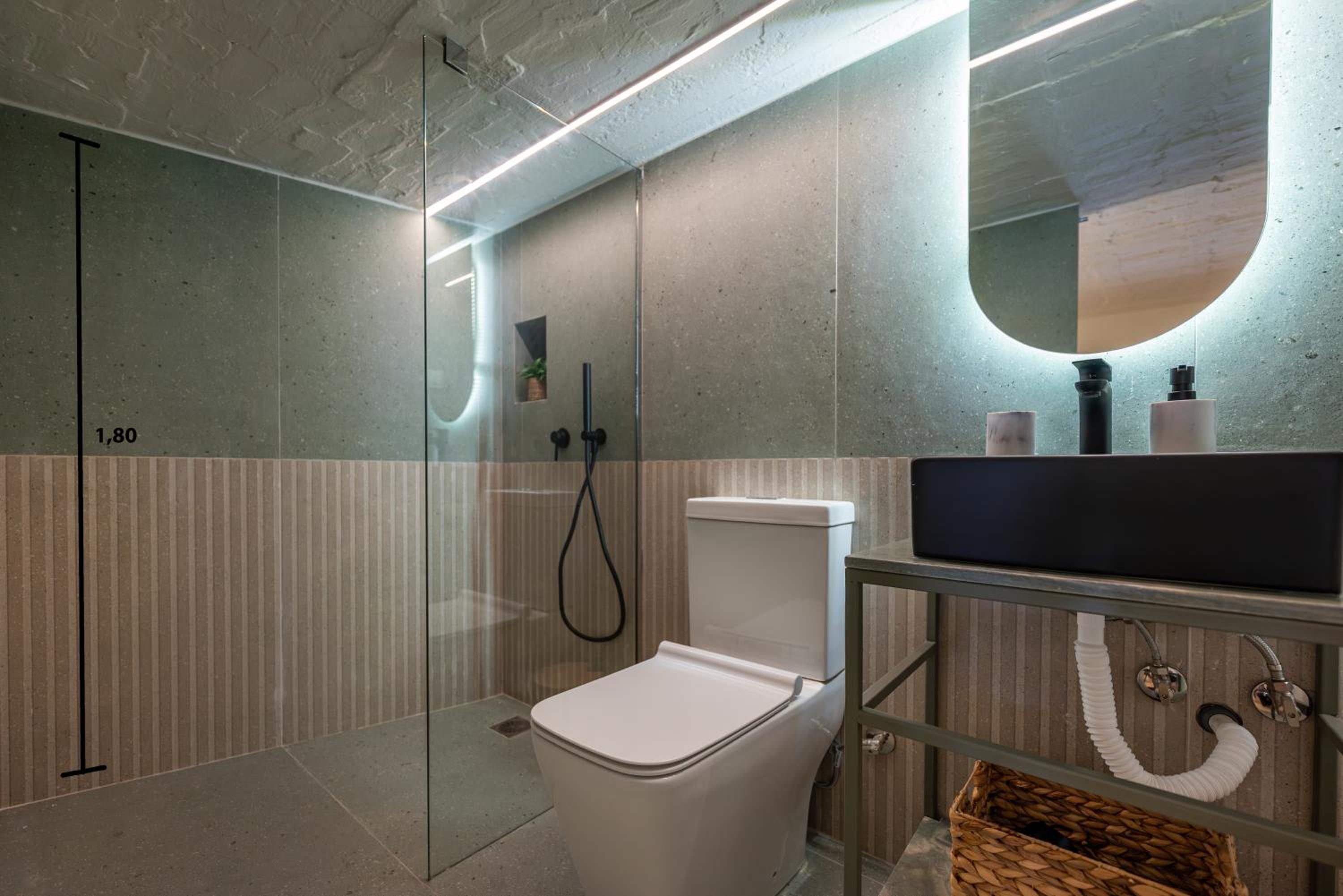 AthenianNest Sarri Boutique Studios Psyrri