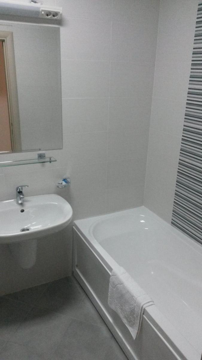 Photo 48