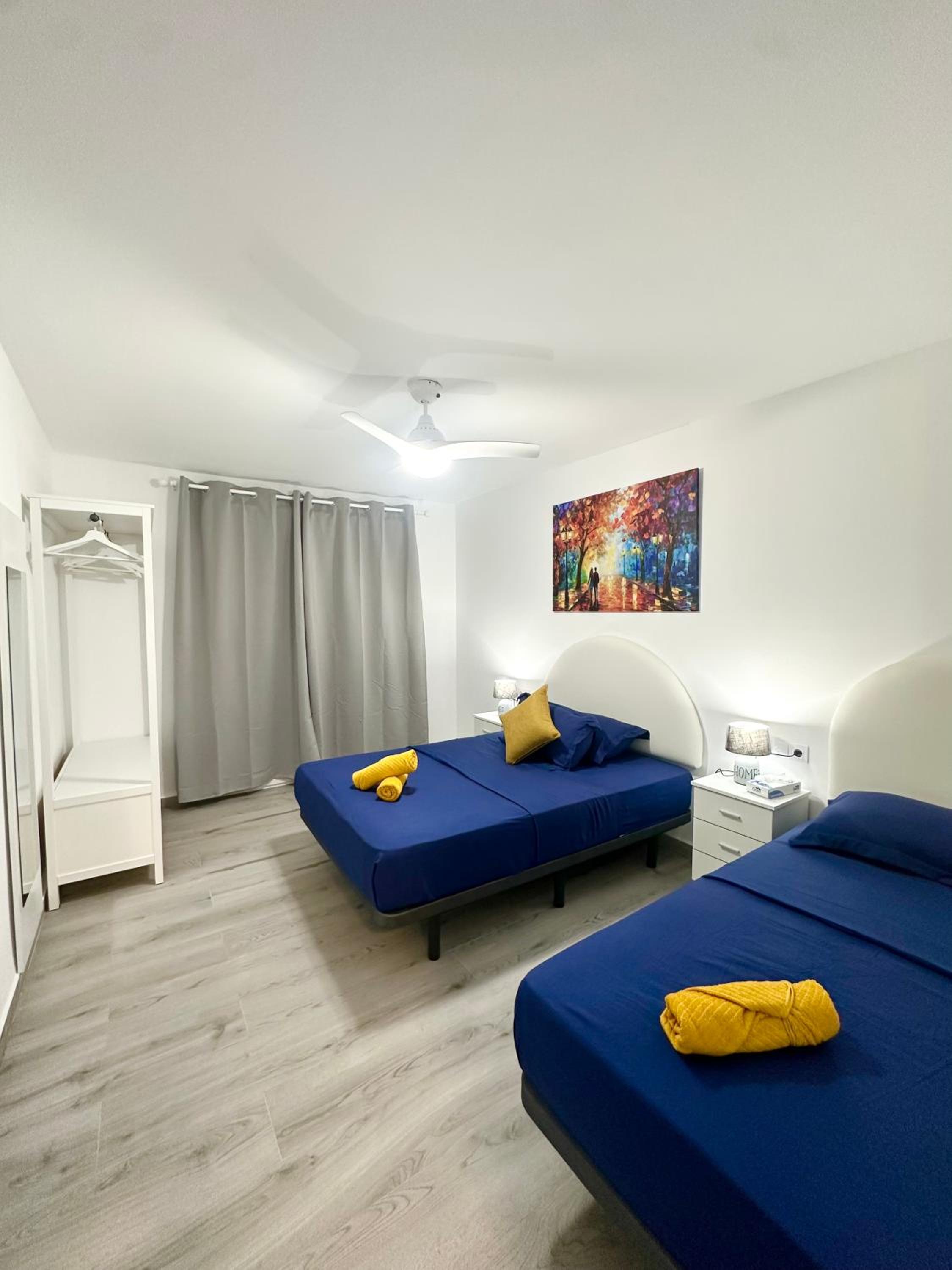 La Luna Apartment by the Sea