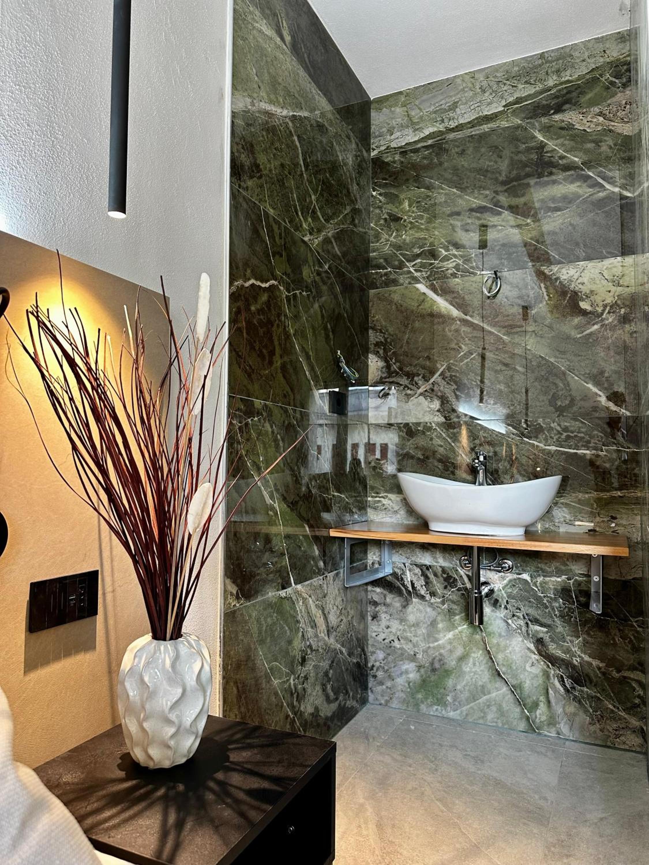 Umberto 28 Guest House