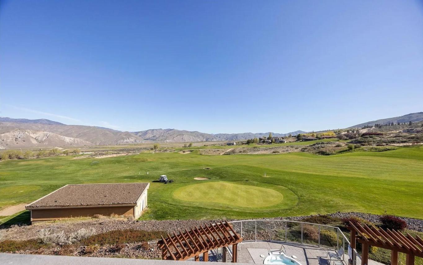 Desert Canyon Golf Resort