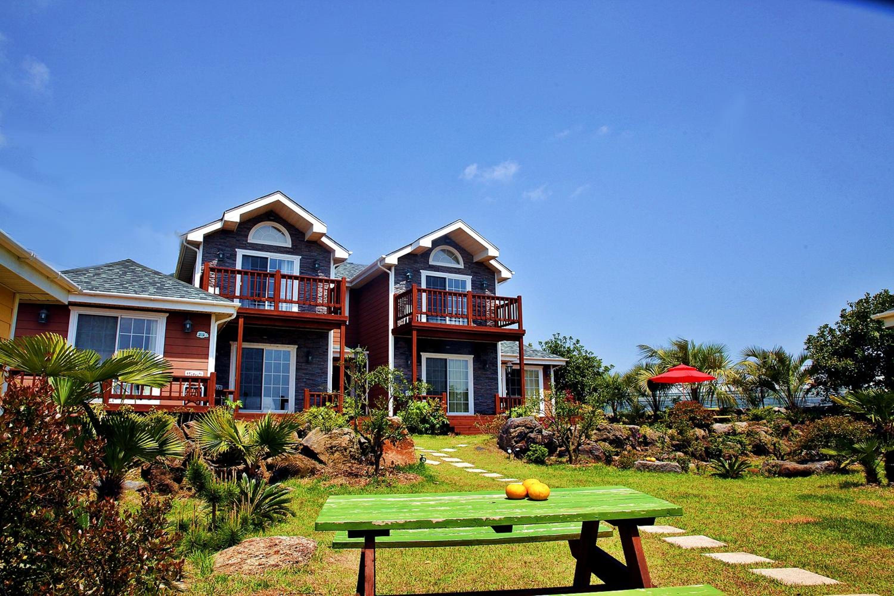 Jubilee Chalet