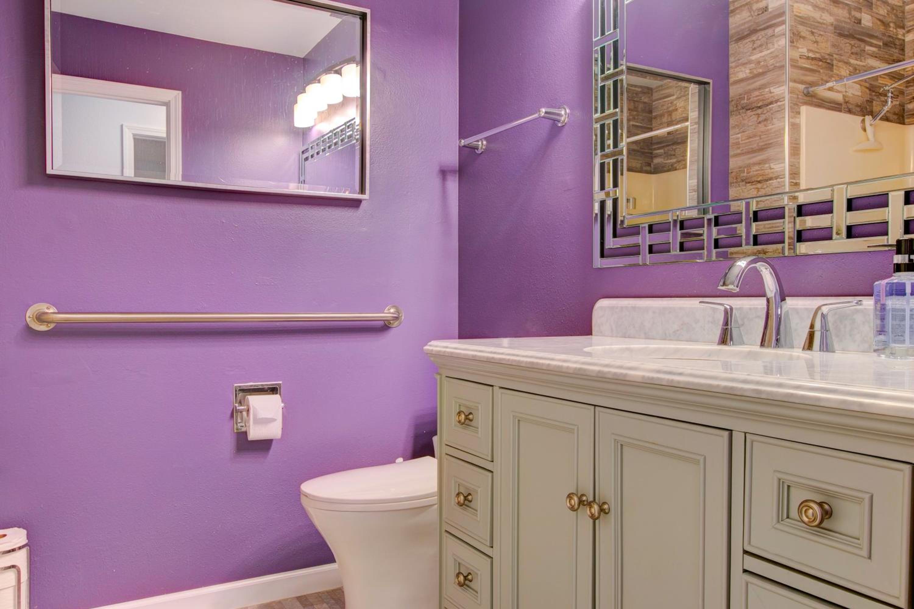 Modern Luxuries in a Quiet Convenient Location