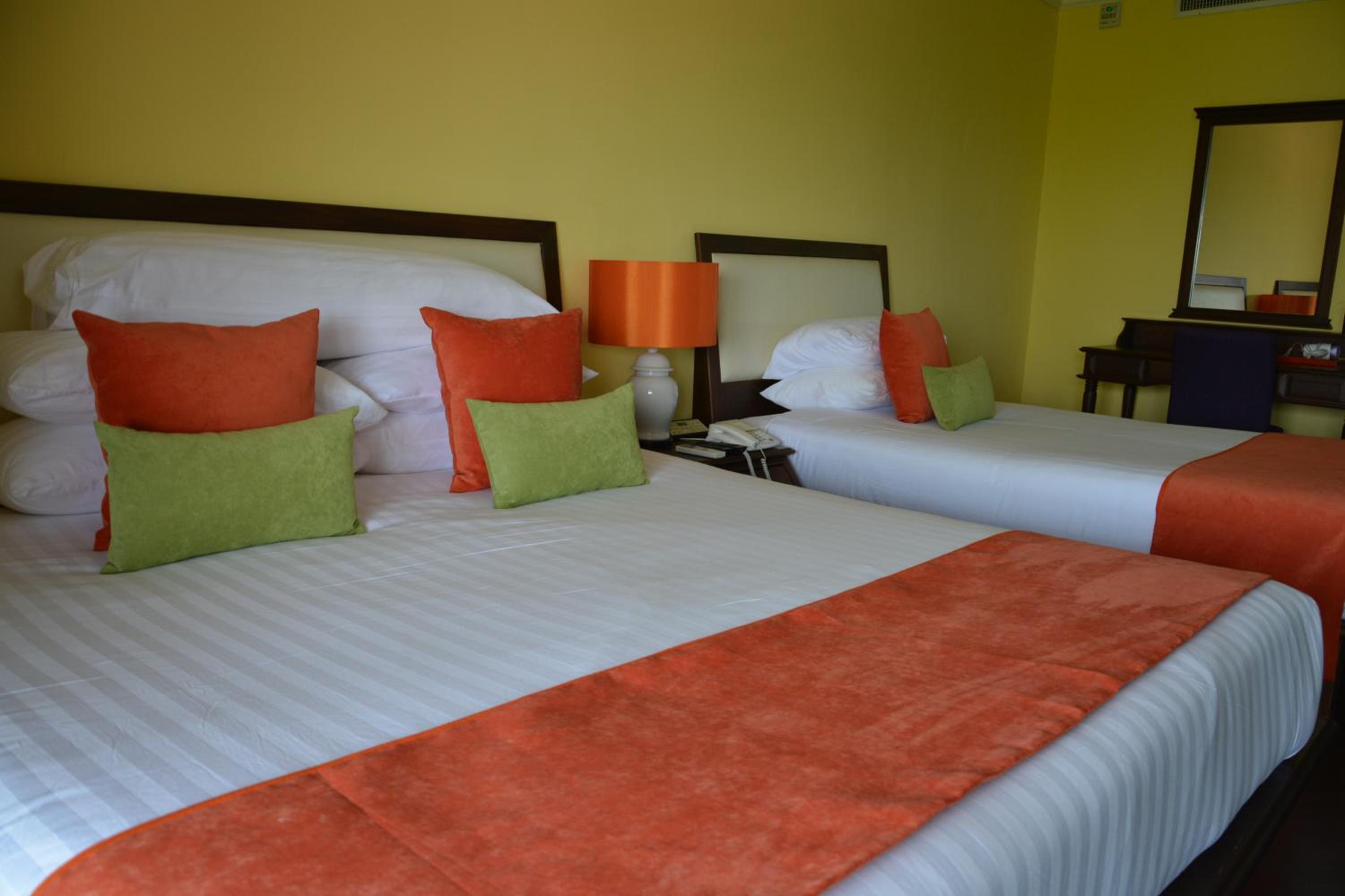 Sir James Resort