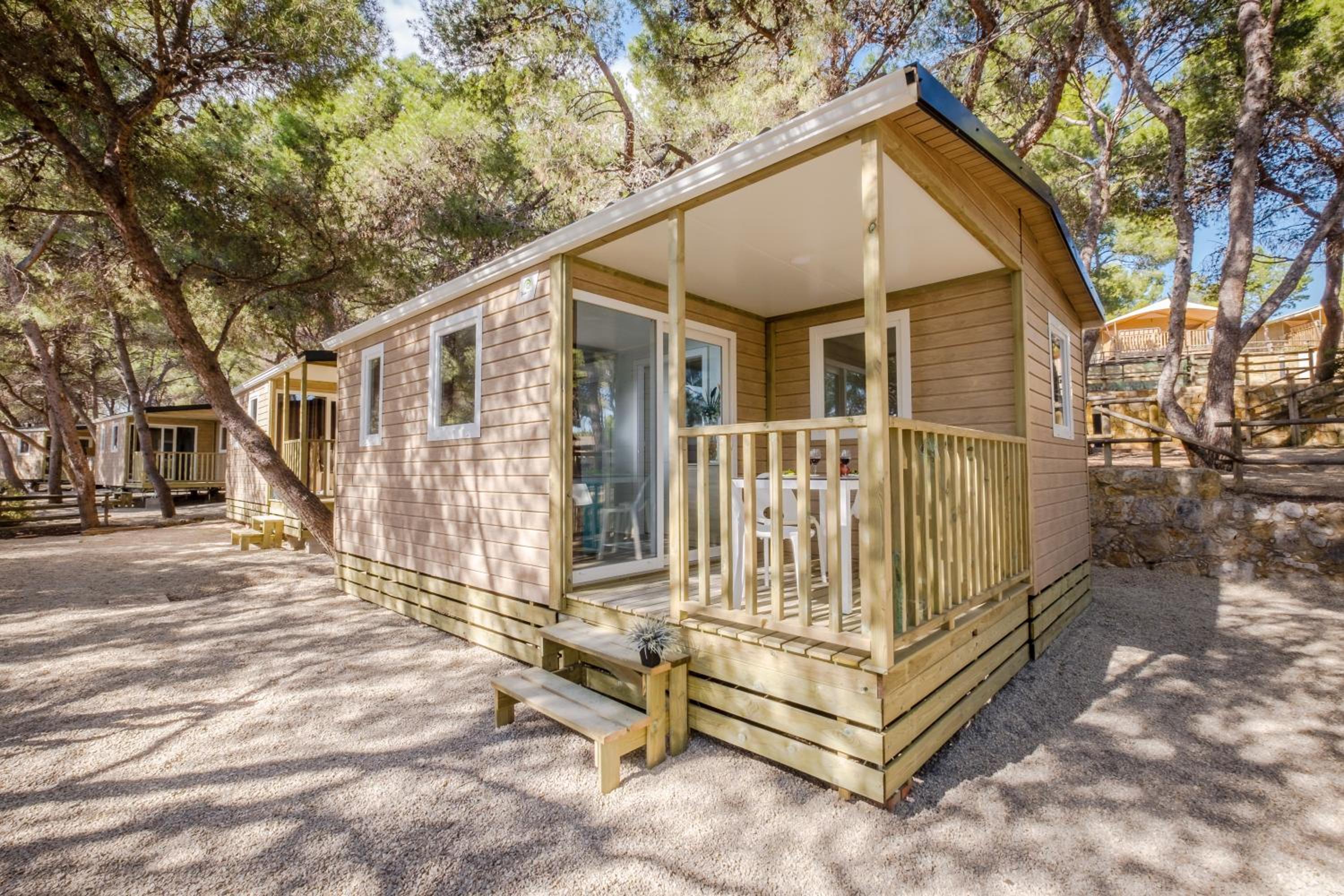 Camping Estival Torre de la Mora