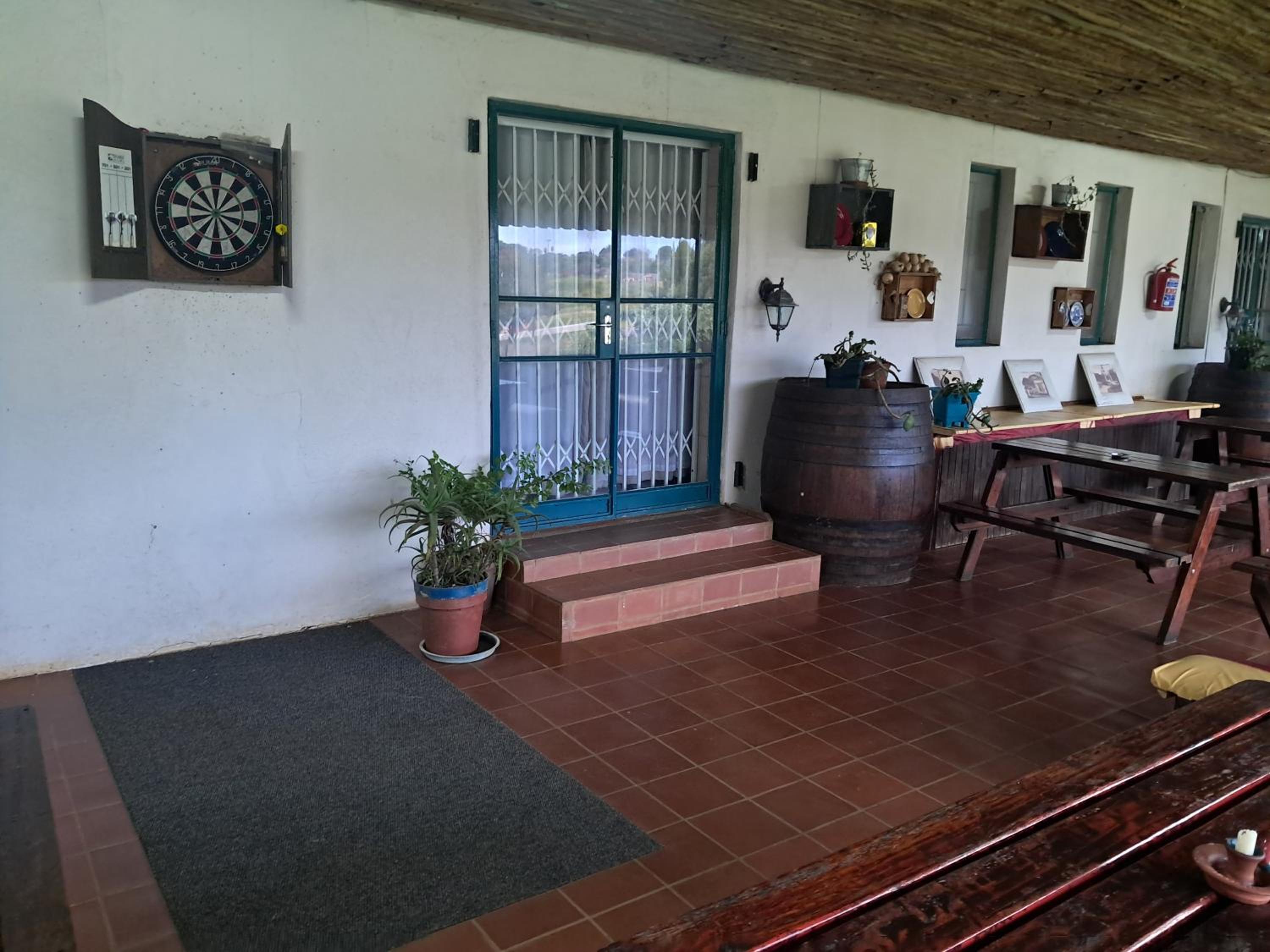 Canimambo at The Old Post Office Inn