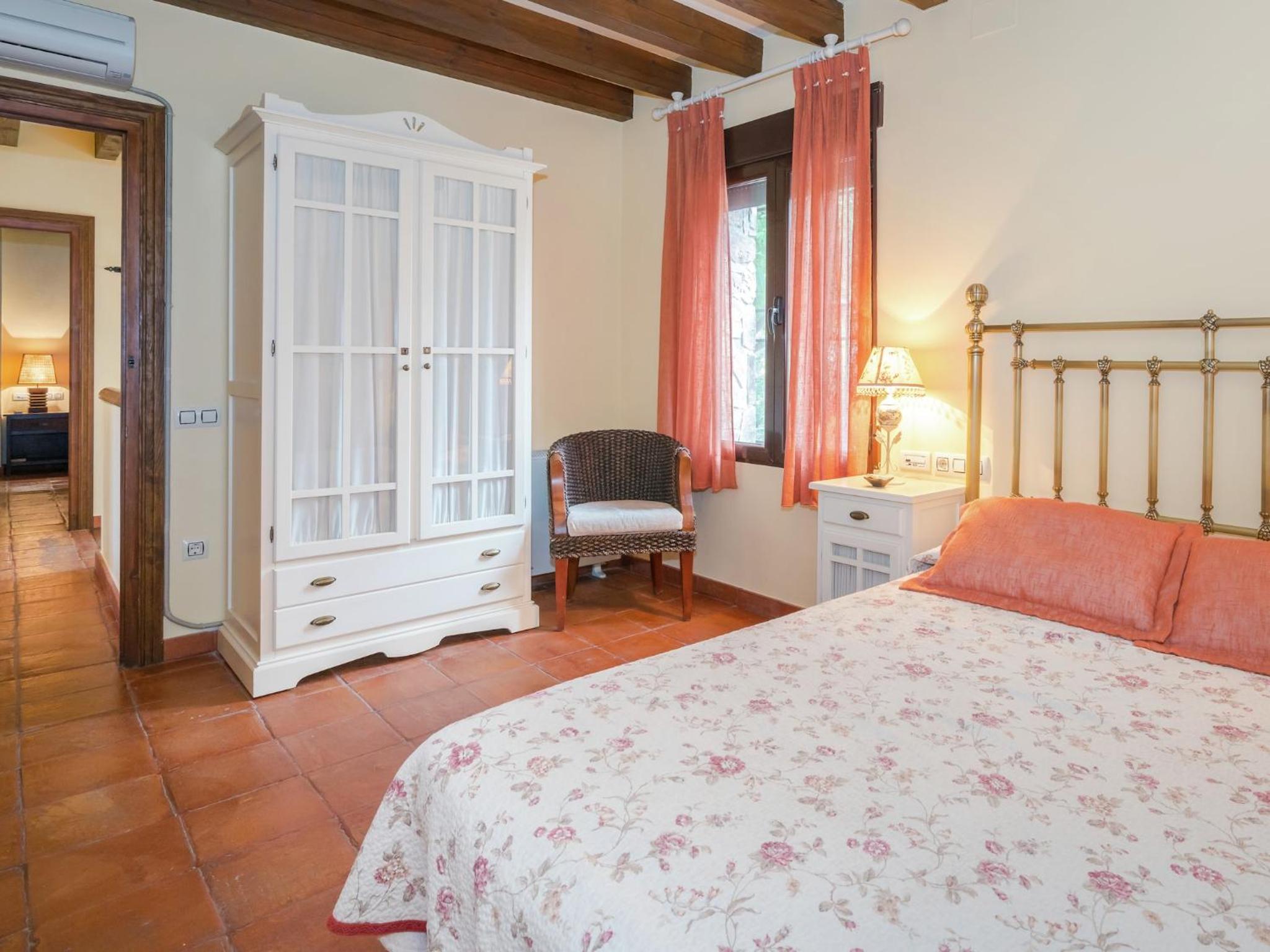Cottage in Navas de Estena with Pool & Jacuzzi