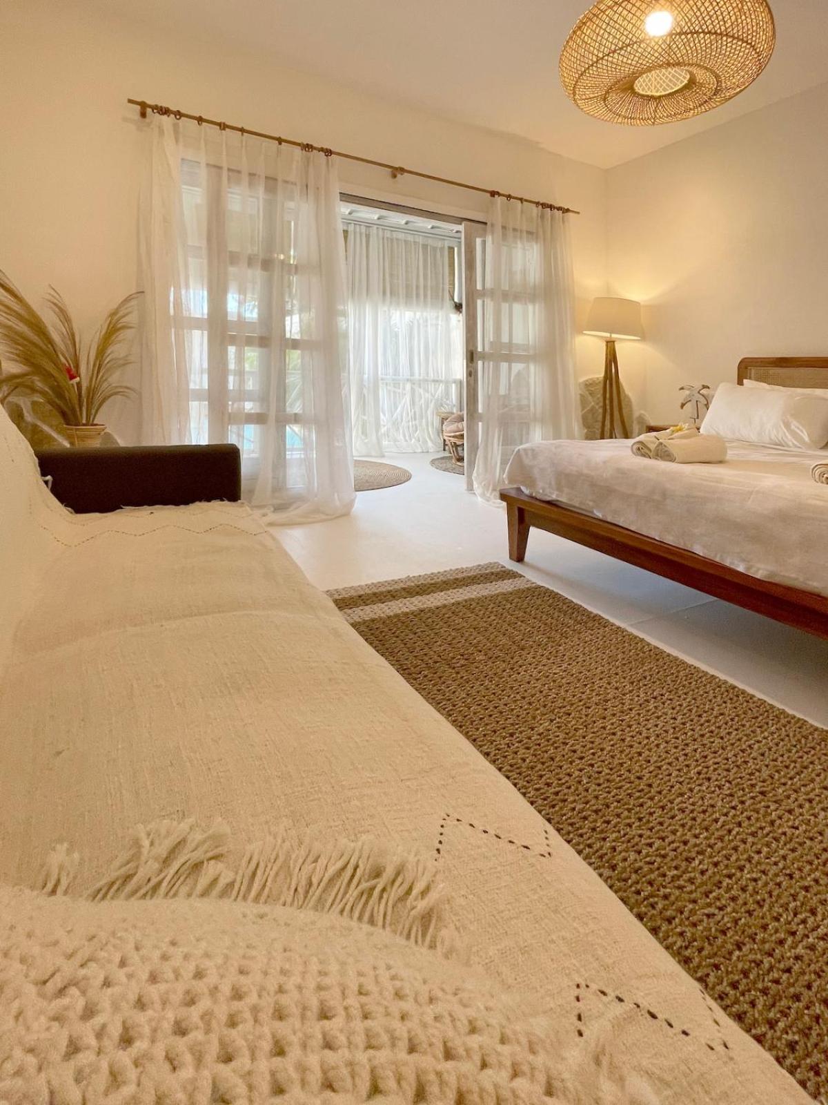 Mediterranean 2BR Tropical Villa Near Pererenan Beach, Canggu
