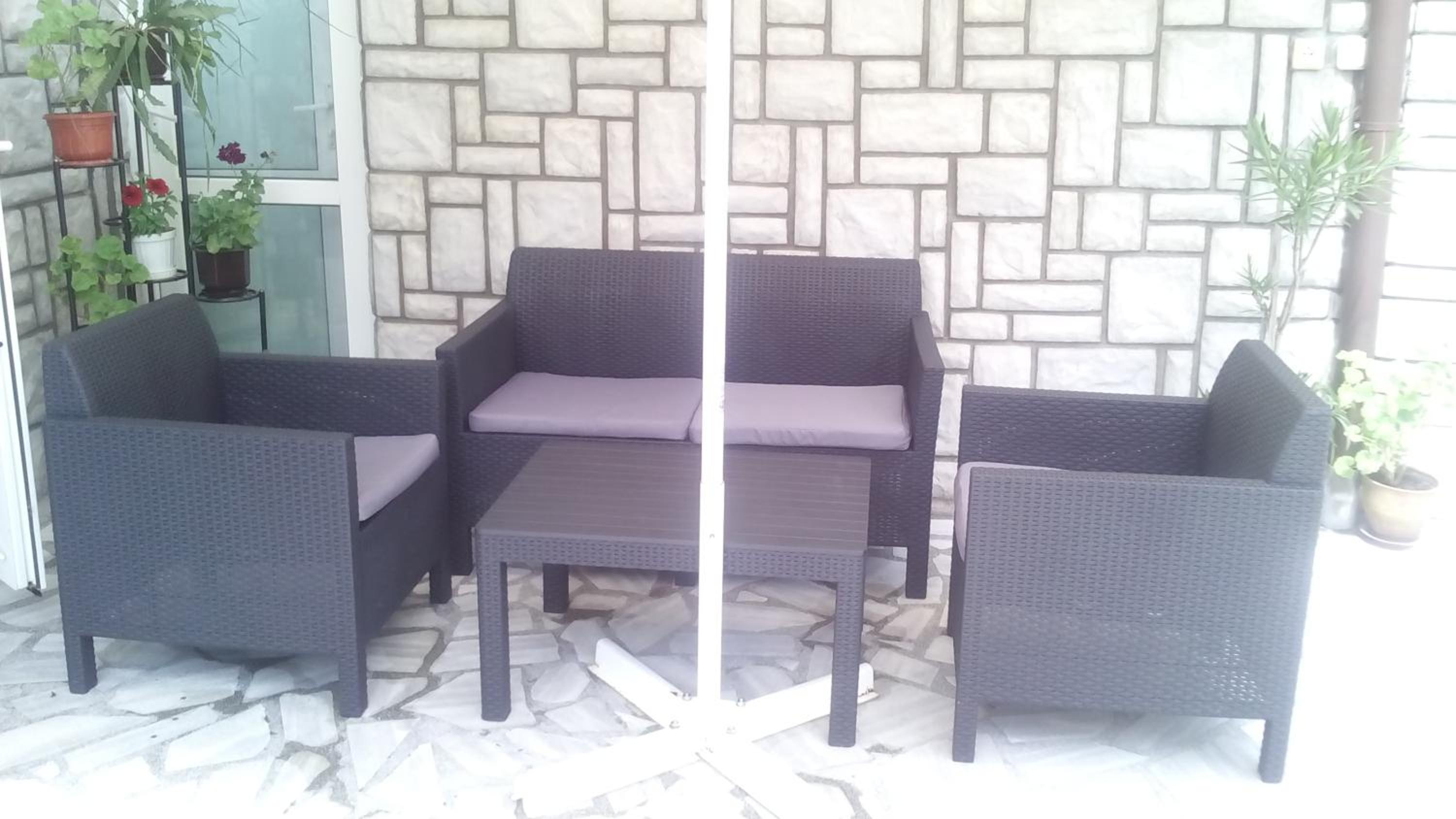 Mania Guest House
