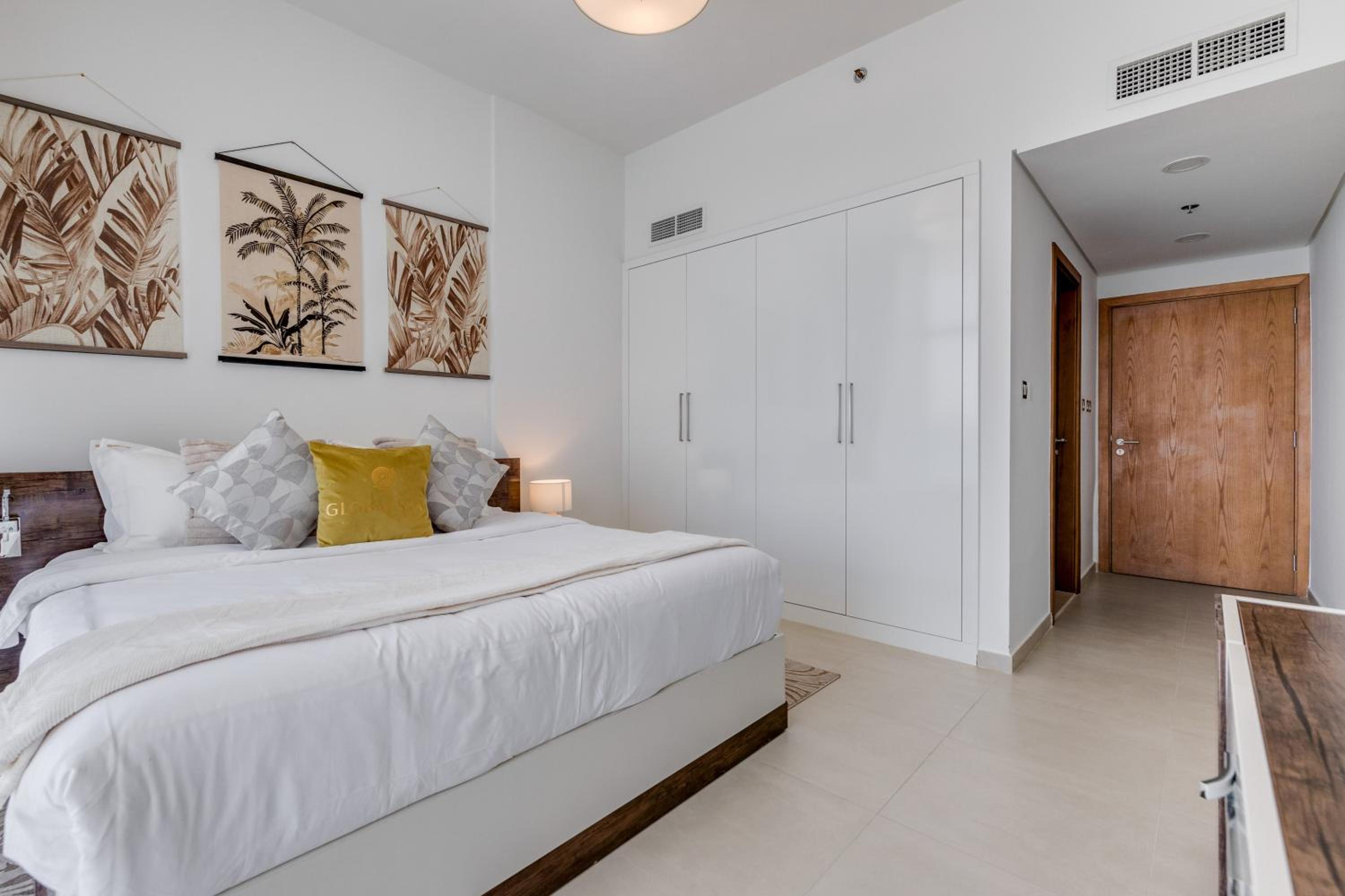 GlobalStay Azizi Mina Beachfront Apartments Palm Jumeirah
