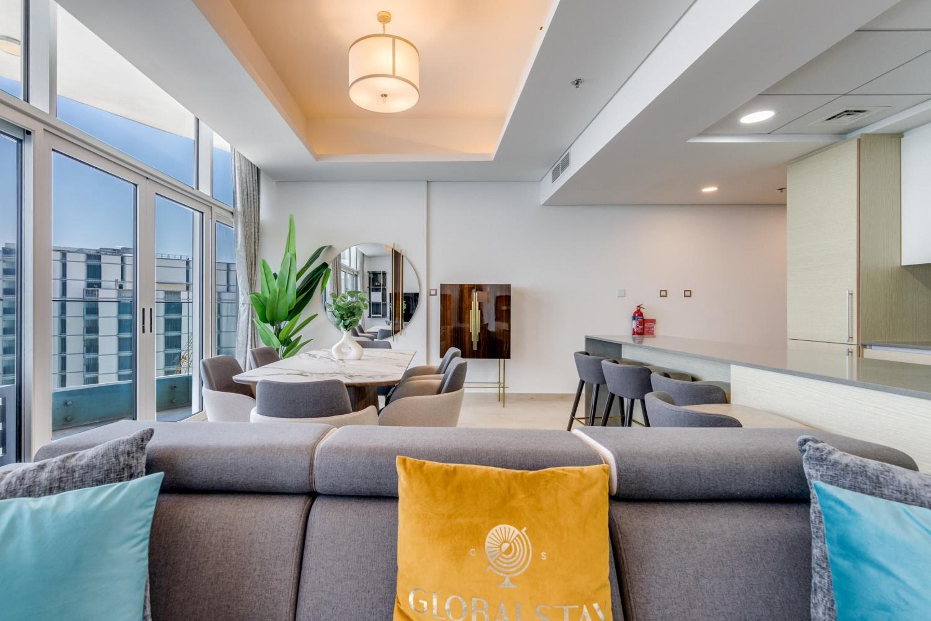 GlobalStay Azizi Mina Beachfront Apartments Palm Jumeirah
