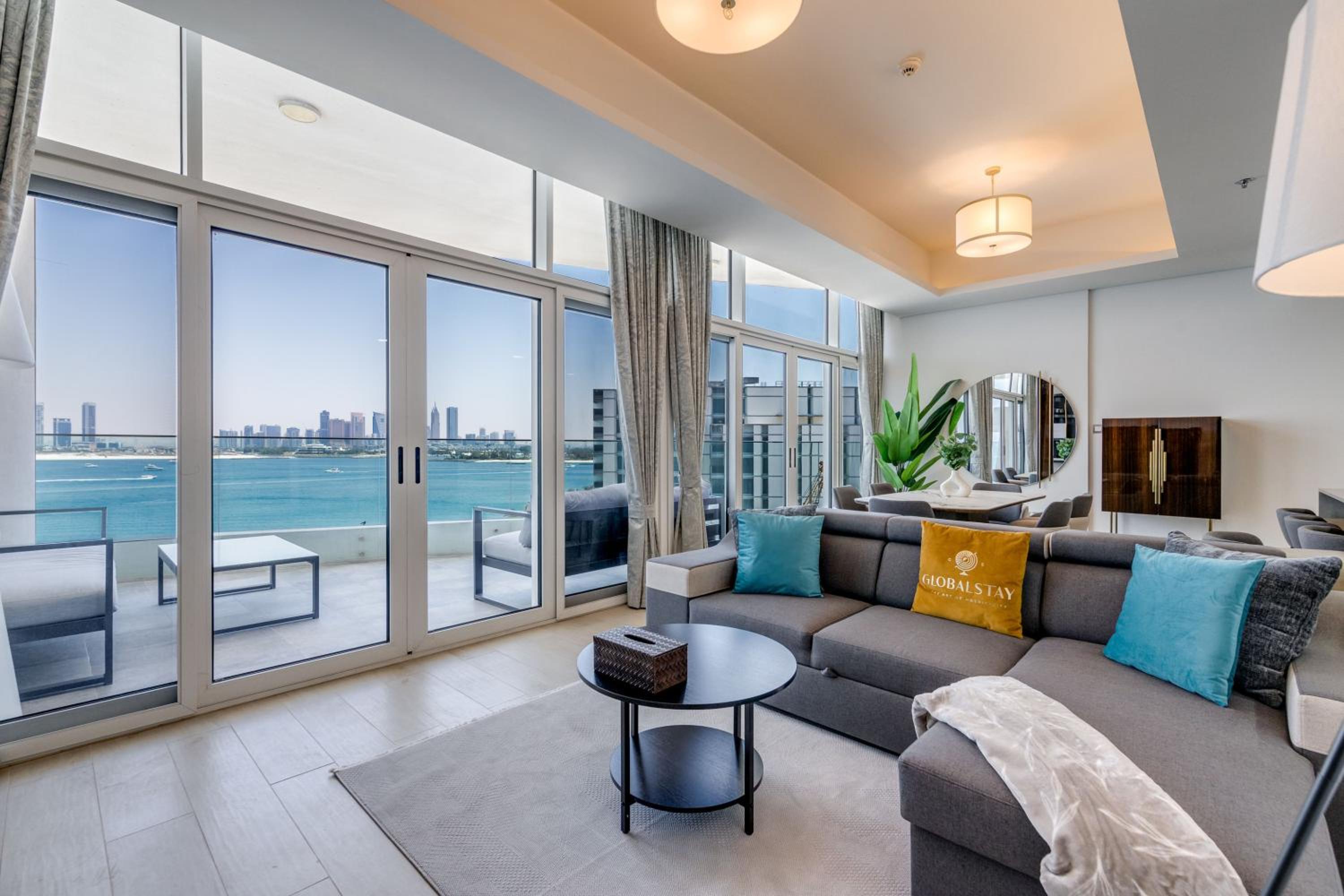 GlobalStay Azizi Mina Beachfront Apartments Palm Jumeirah