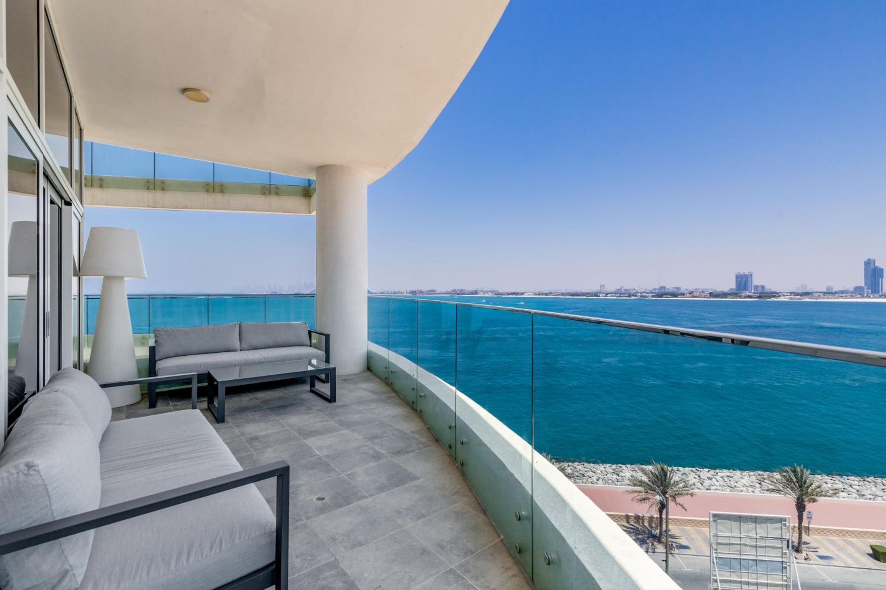 GlobalStay Azizi Mina Beachfront Apartments Palm Jumeirah