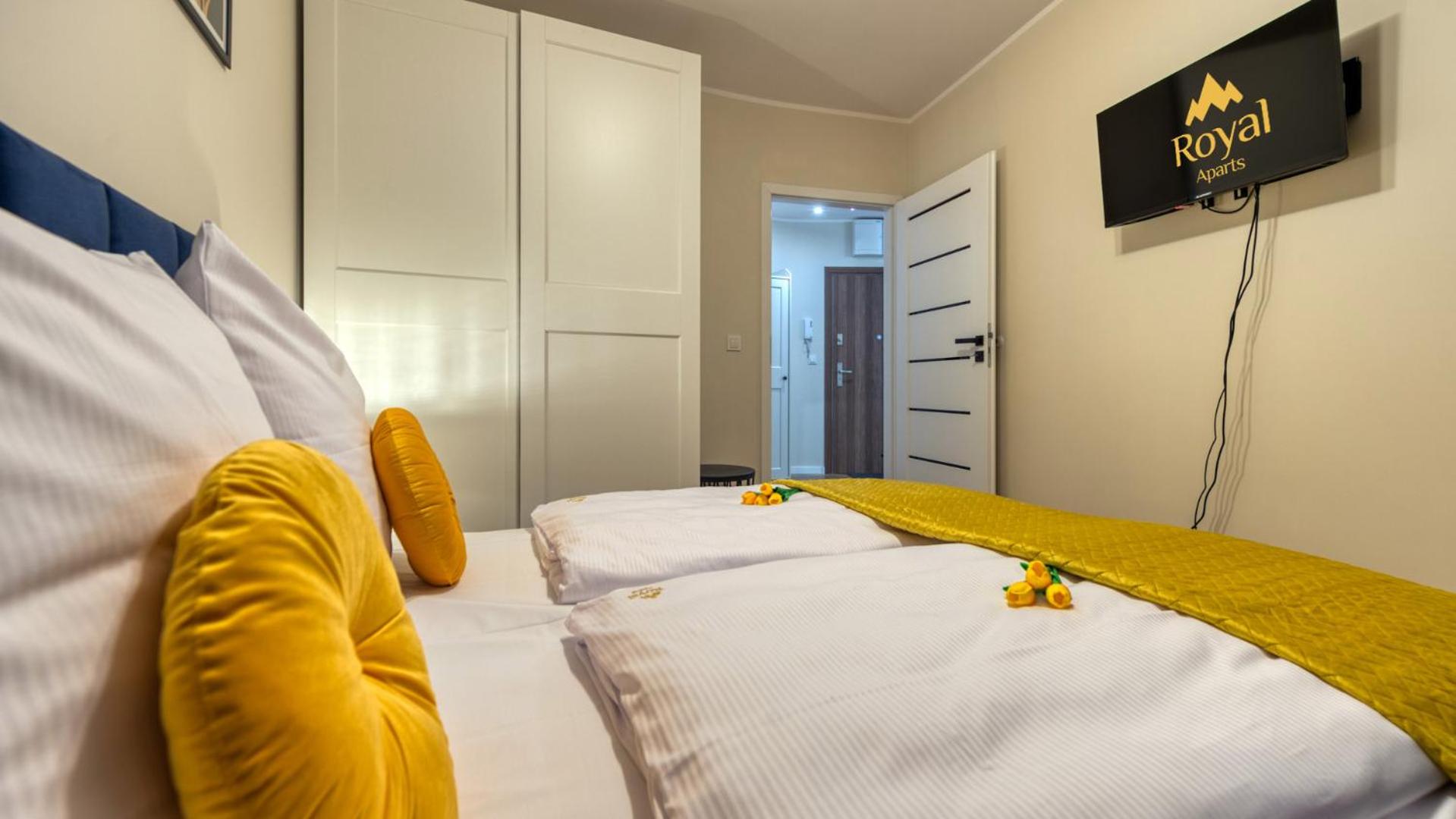 Apartamenty z basenem i saunami STONE HILL RESORT III VIP Centrum by Royal Aparts