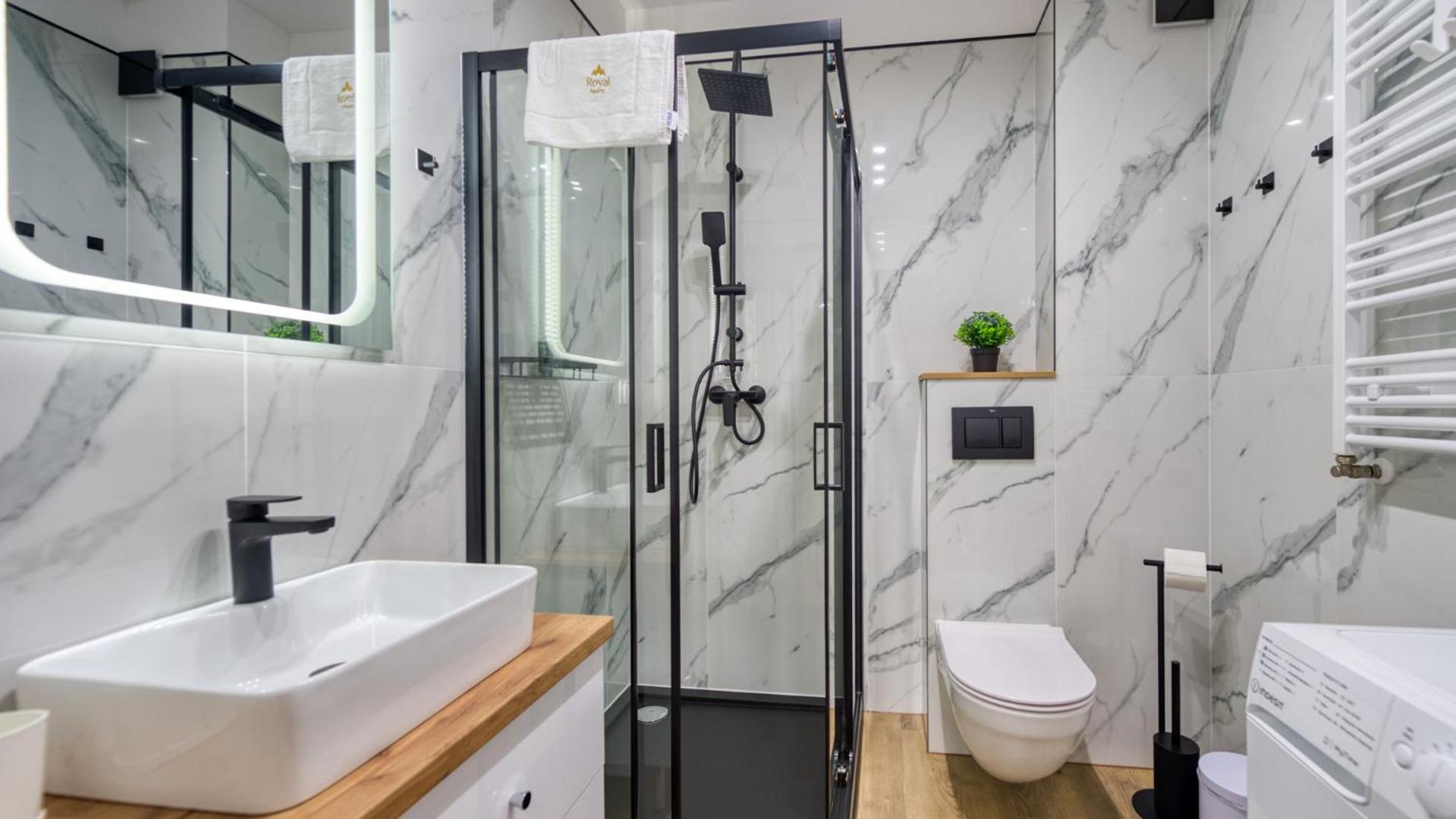 Apartamenty z basenem i saunami STONE HILL RESORT III VIP Centrum by Royal Aparts