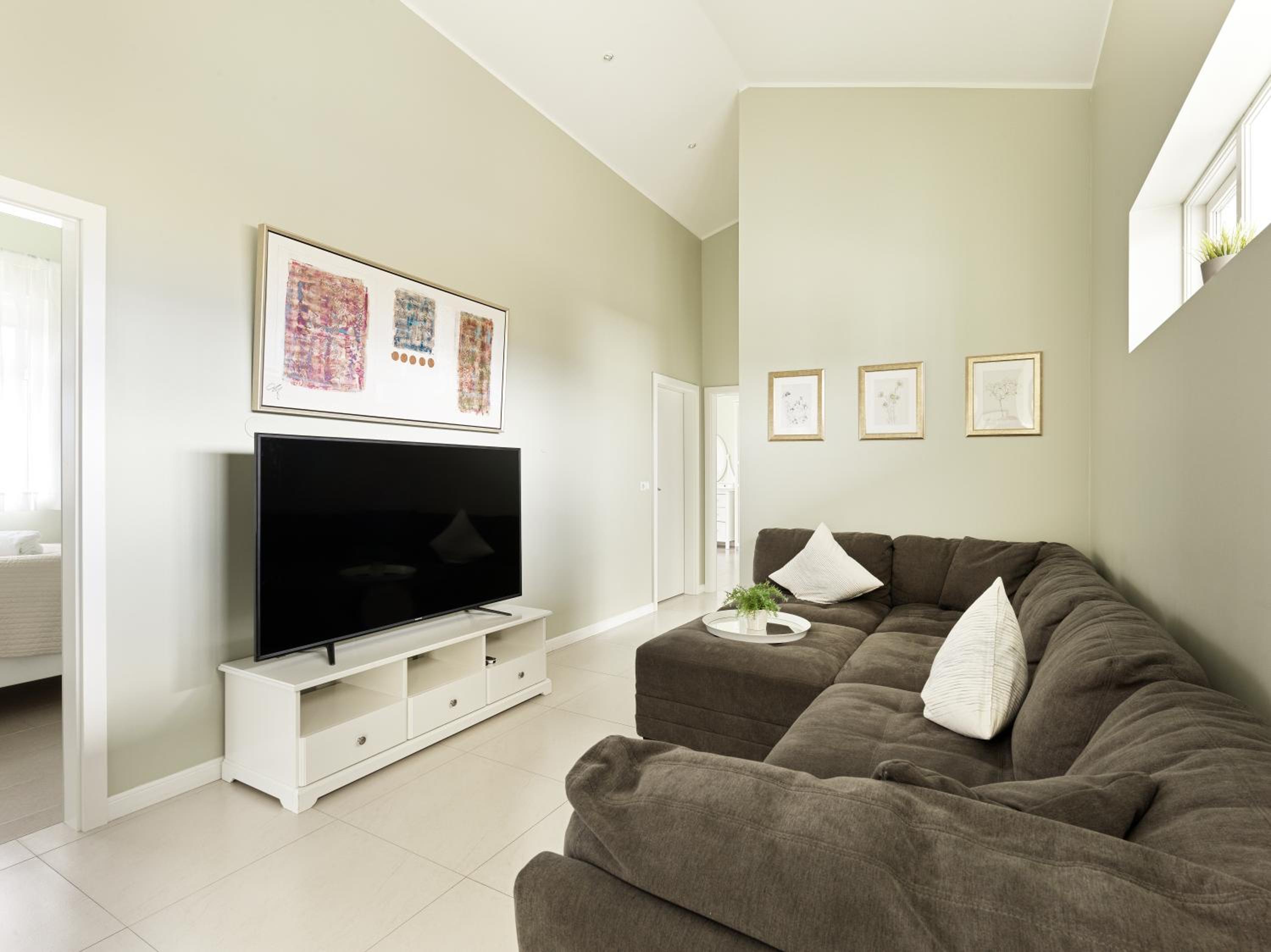 SAGA Circle Villas