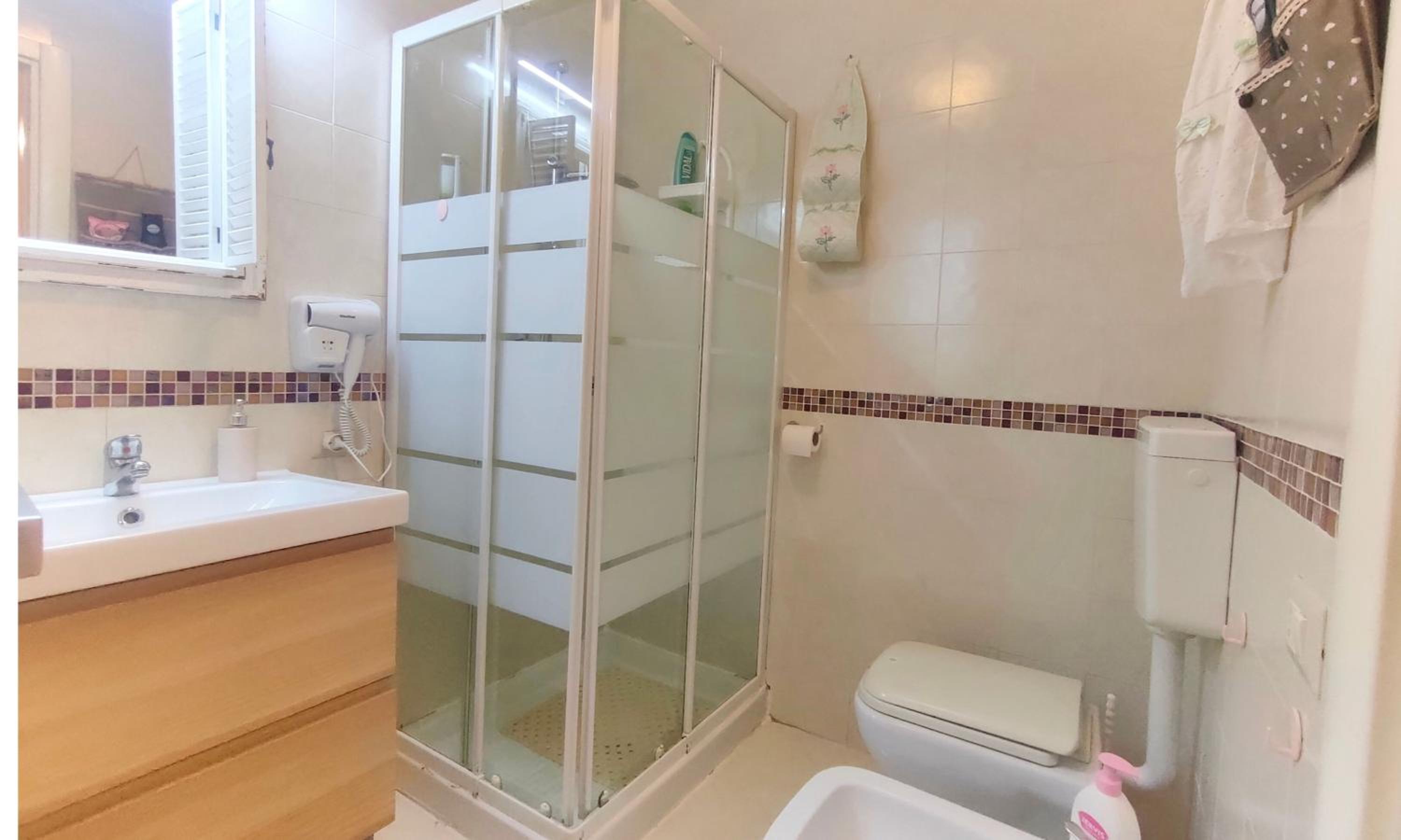 Amorevole villa con terrazza e parcheggio privato