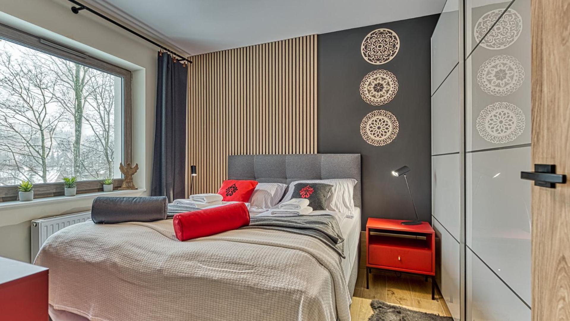 Apartamenty z basenem i saunami STONE HILL RESORT III VIP Centrum by Royal Aparts