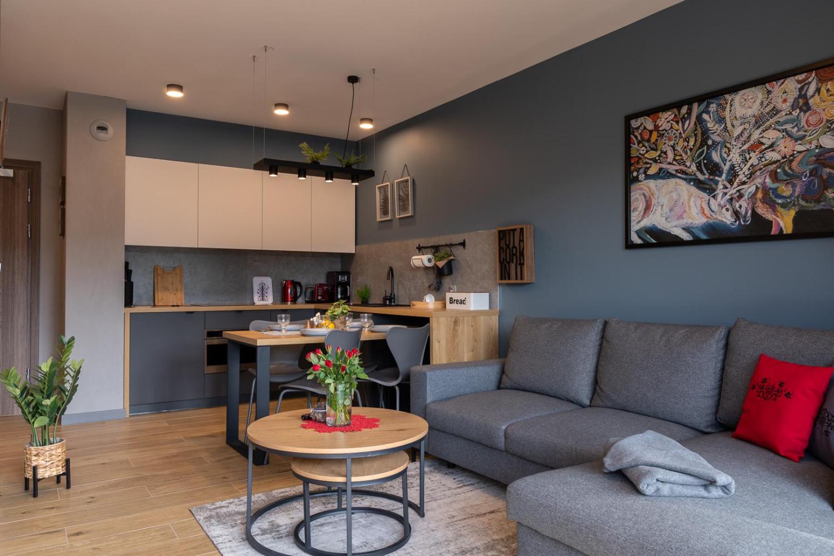 Apartamenty z basenem i saunami STONE HILL RESORT III VIP Centrum by Royal Aparts