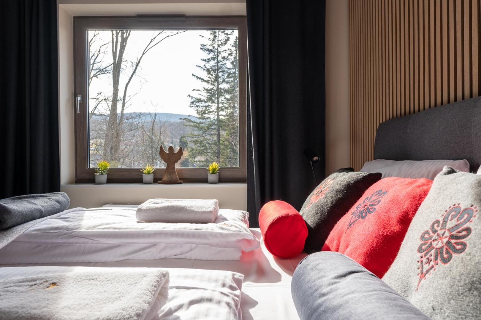 Apartamenty z basenem i saunami STONE HILL RESORT III VIP Centrum by Royal Aparts