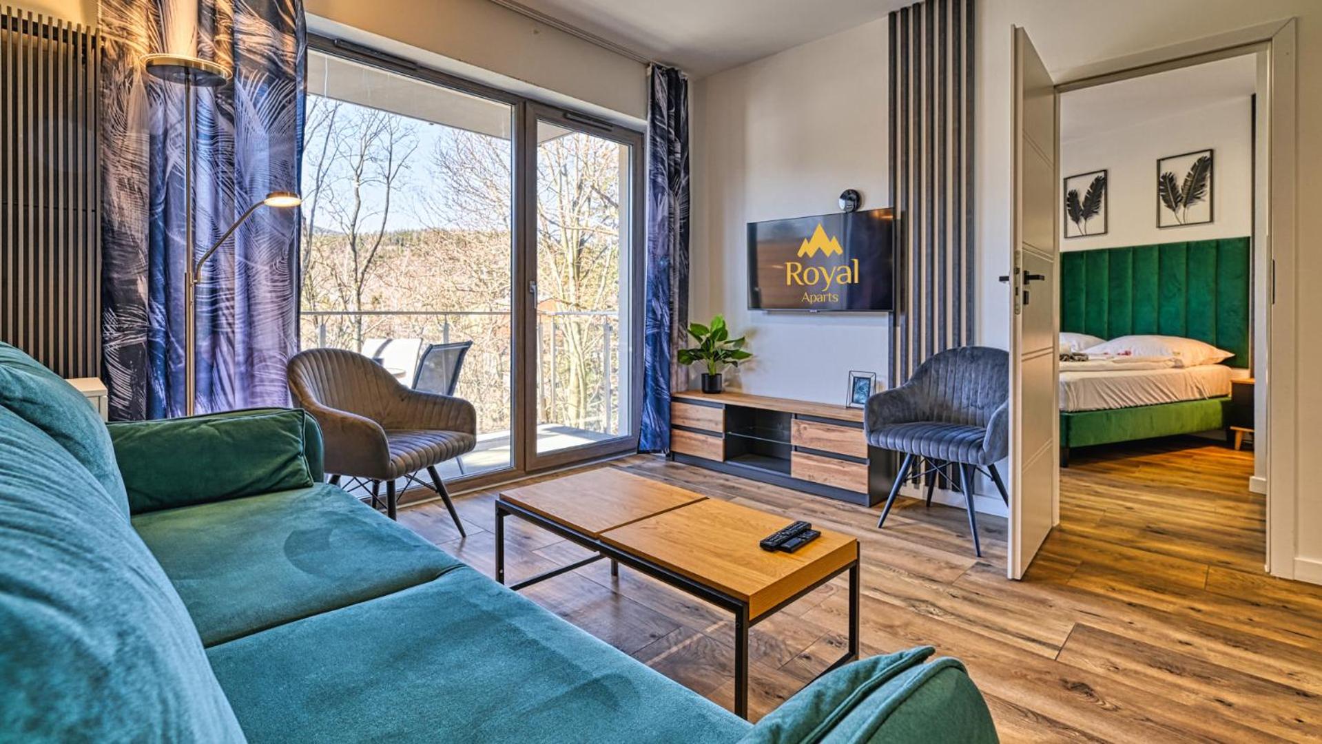 Apartamenty z basenem i saunami STONE HILL RESORT III VIP Centrum by Royal Aparts