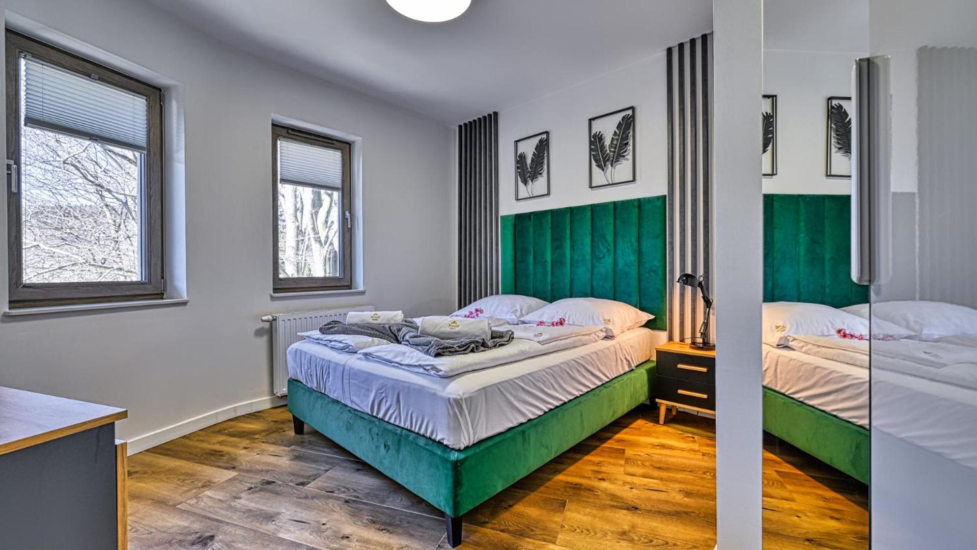 Apartamenty z basenem i saunami STONE HILL RESORT III VIP Centrum by Royal Aparts