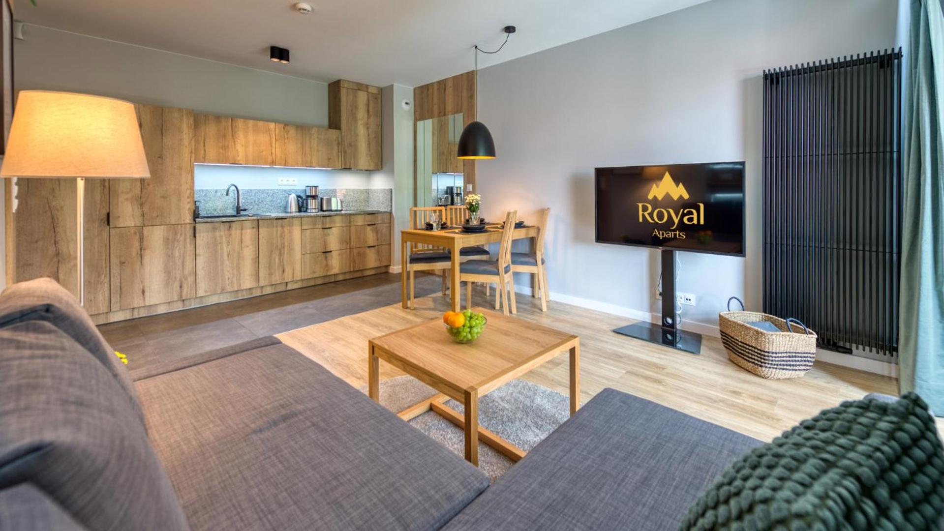 Apartamenty z basenem i saunami STONE HILL RESORT III VIP Centrum by Royal Aparts