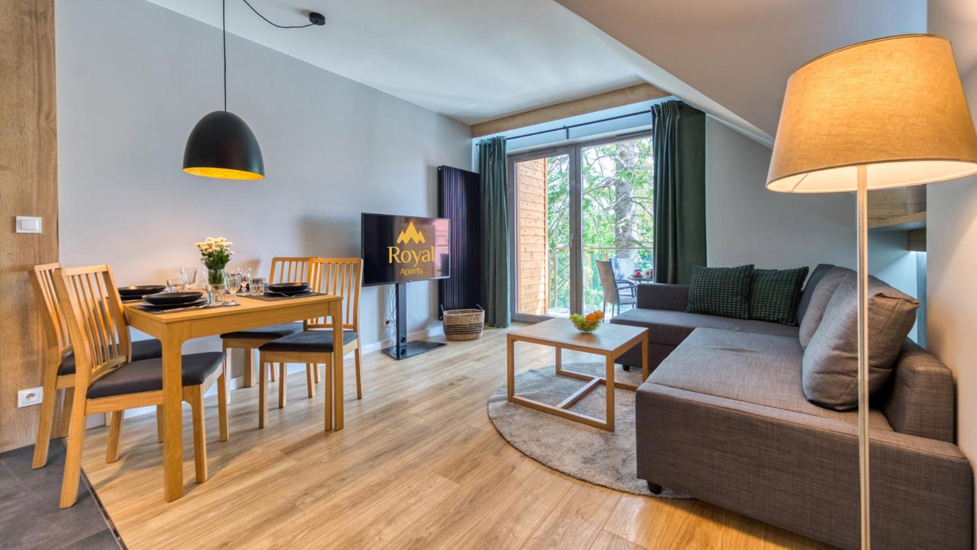 Apartamenty z basenem i saunami STONE HILL RESORT III VIP Centrum by Royal Aparts